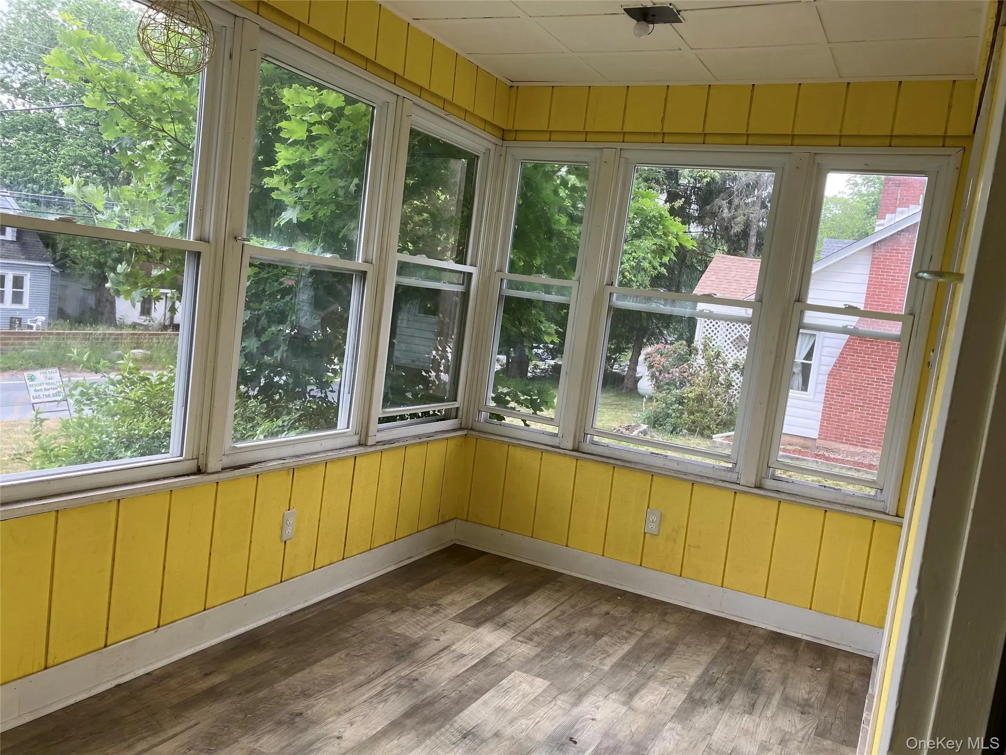 6218 State Route 42, Fallsburg, NY, 3 Bedrooms Bedrooms, 8 Rooms Rooms,2 BathroomsBathrooms,Residential,For Rent,State Route 42,0,966708 6218 State Route 42, Fallsburg, NY, 3 Bedrooms Bedrooms, 8 Rooms Rooms,2 BathroomsBathrooms,Residential,For Rent,State Route 42,0,966708