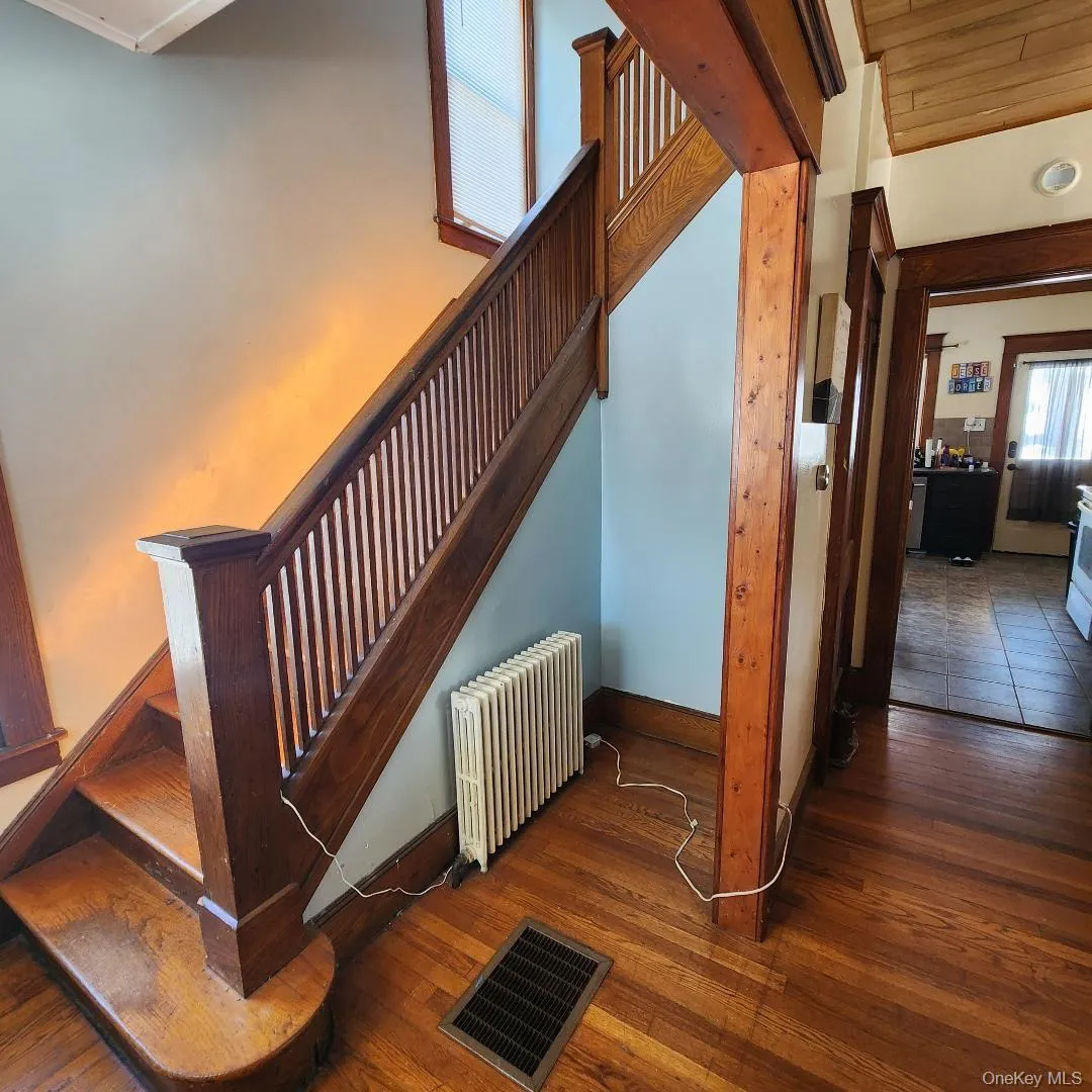 6218 State Route 42, Fallsburg, NY, 3 Bedrooms Bedrooms, 8 Rooms Rooms,2 BathroomsBathrooms,Residential,For Rent,State Route 42,0,966708 6218 State Route 42, Fallsburg, NY, 3 Bedrooms Bedrooms, 8 Rooms Rooms,2 BathroomsBathrooms,Residential,For Rent,State Route 42,0,966708