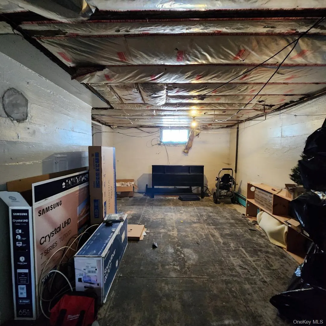 6218 State Route 42, Fallsburg, NY, 3 Bedrooms Bedrooms, 8 Rooms Rooms,2 BathroomsBathrooms,Residential,For Rent,State Route 42,0,966708 6218 State Route 42, Fallsburg, NY, 3 Bedrooms Bedrooms, 8 Rooms Rooms,2 BathroomsBathrooms,Residential,For Rent,State Route 42,0,966708