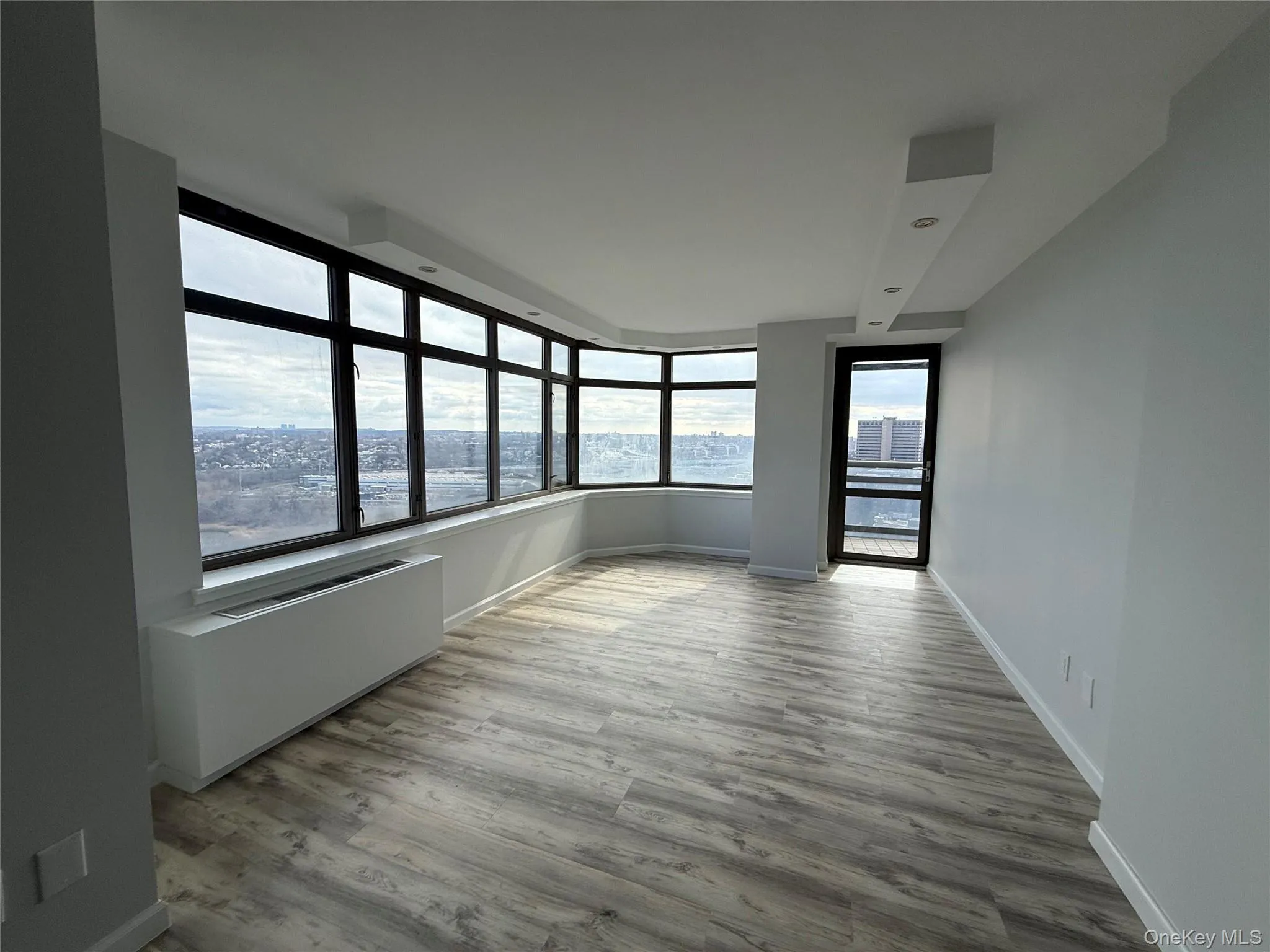 11201 Queens Boulevard, New York, NY, 2 Bedrooms Bedrooms, 4 Rooms Rooms,2 BathroomsBathrooms,Residential,For Rent,Queens,0,966718 11201 Queens Boulevard, New York, NY, 2 Bedrooms Bedrooms, 4 Rooms Rooms,2 BathroomsBathrooms,Residential,For Rent,Queens,0,966718
