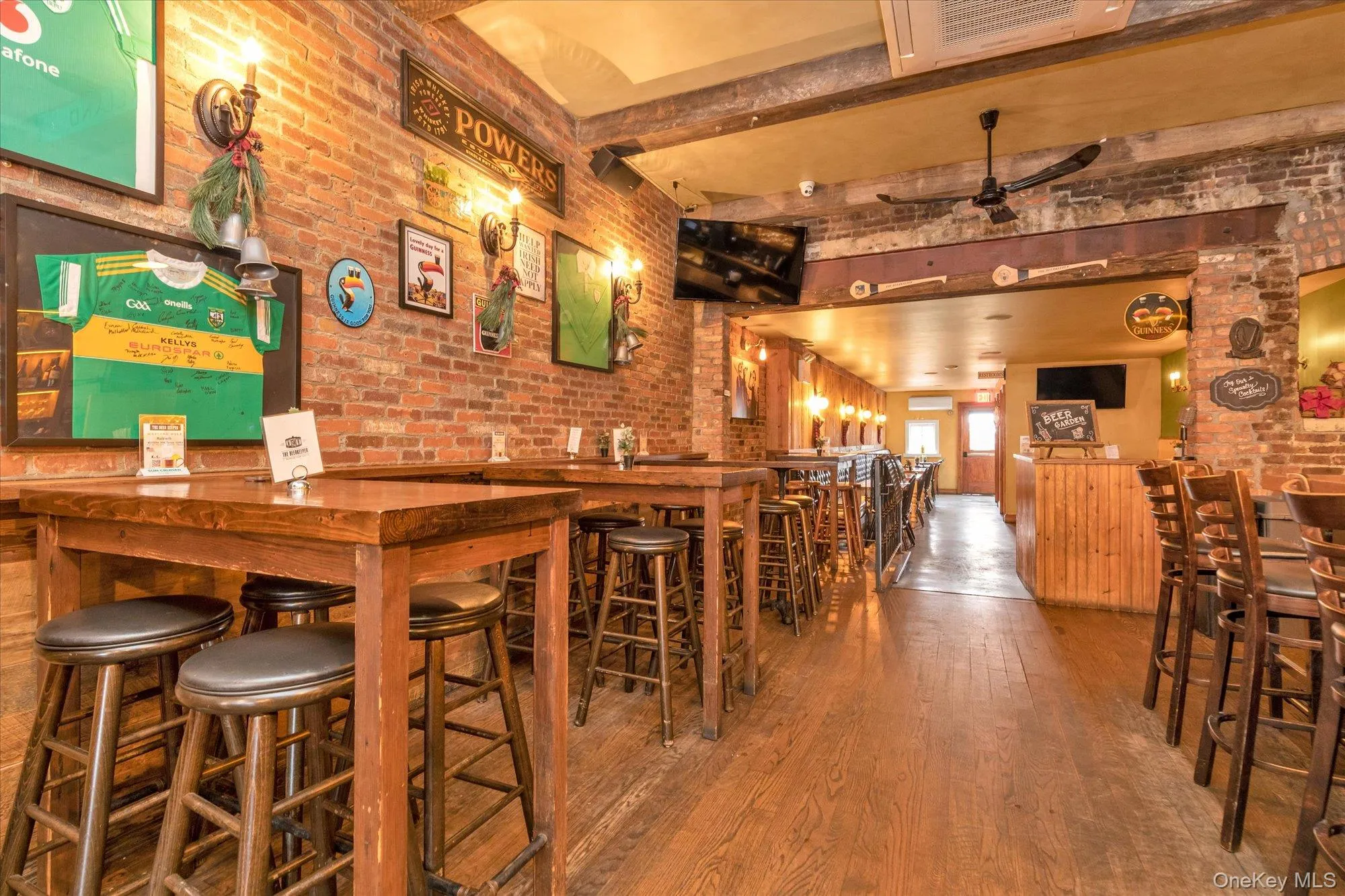 58-15 Woodside Avenue, New York, NY, ,Commercial Lease,For Rent,Woodside,0,966723 58-15 Woodside Avenue, New York, NY, ,Commercial Lease,For Rent,Woodside,0,966723