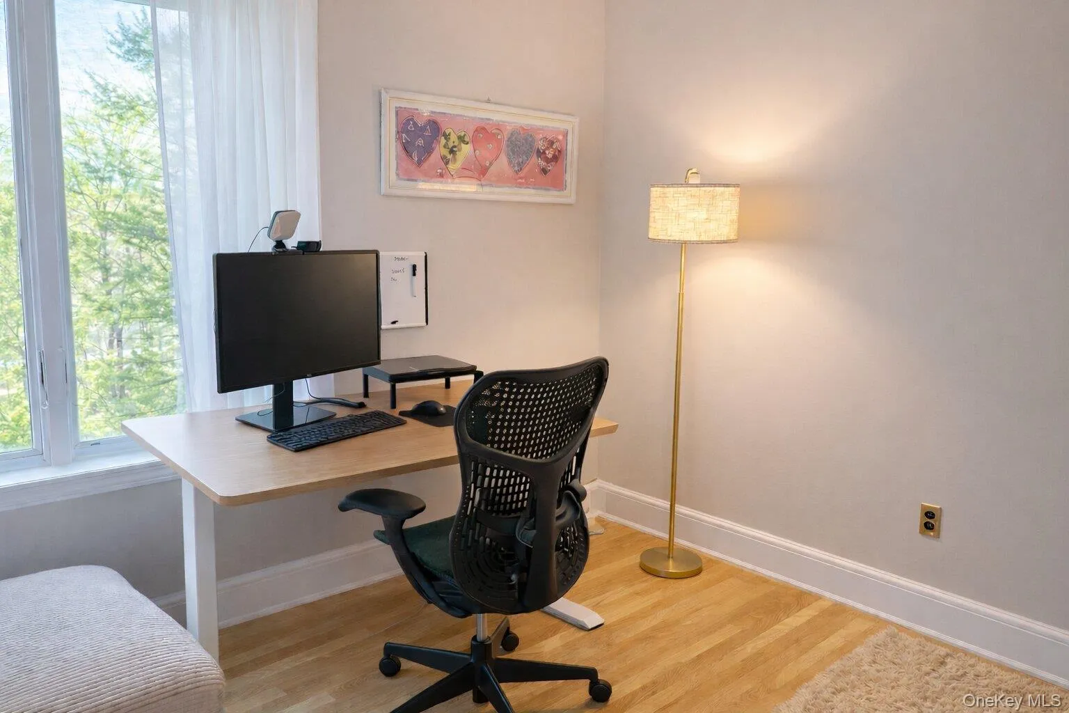 3rd bedroom currently used as an office 3rd bedroom currently used as an office