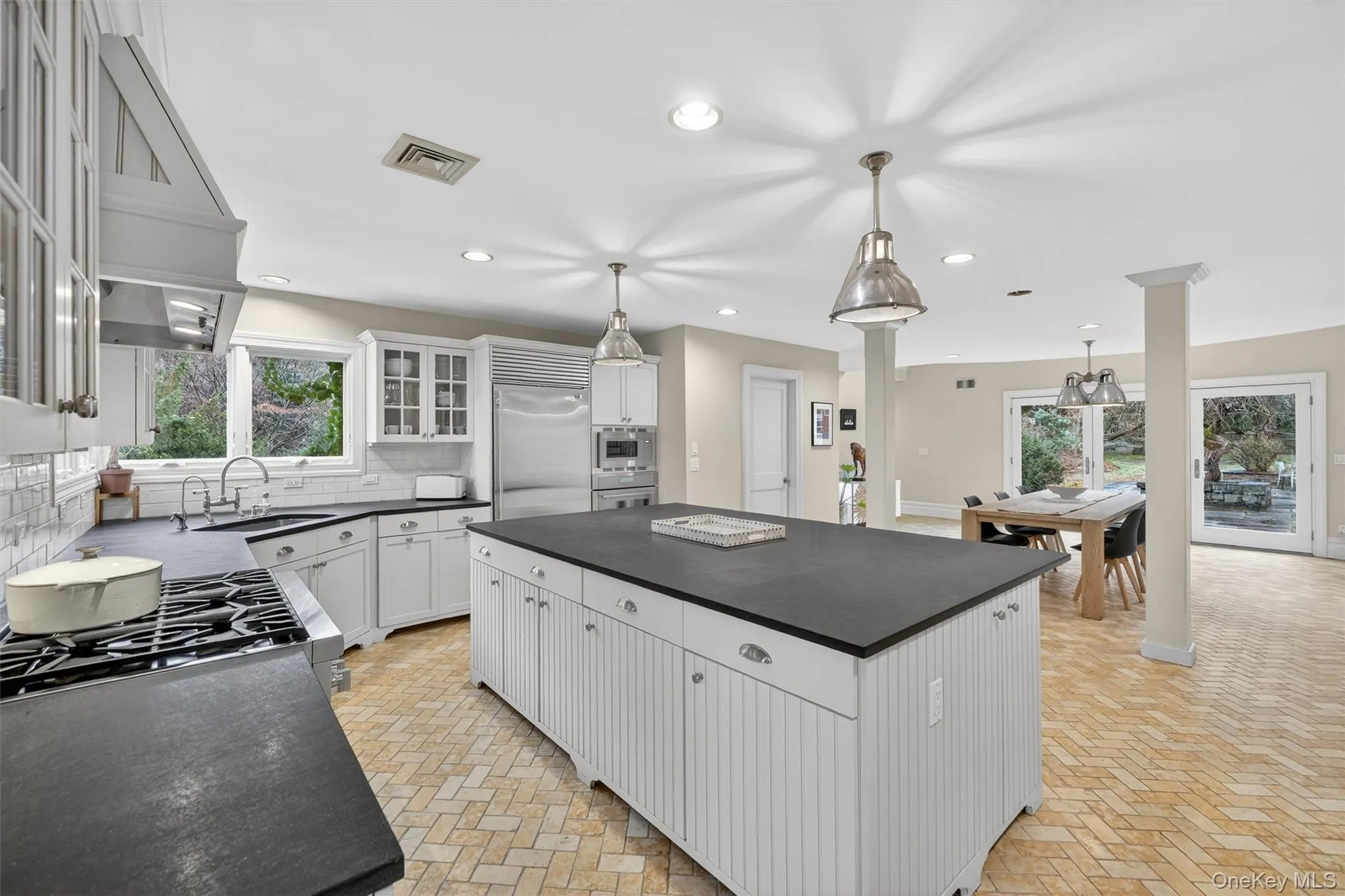 6 Sunnyside Lane, Greenburgh, NY, 4 Bedrooms Bedrooms, 9 Rooms Rooms,4 BathroomsBathrooms,Residential,For Rent,Sunnyside,0,966746 6 Sunnyside Lane, Greenburgh, NY, 4 Bedrooms Bedrooms, 9 Rooms Rooms,4 BathroomsBathrooms,Residential,For Rent,Sunnyside,0,966746