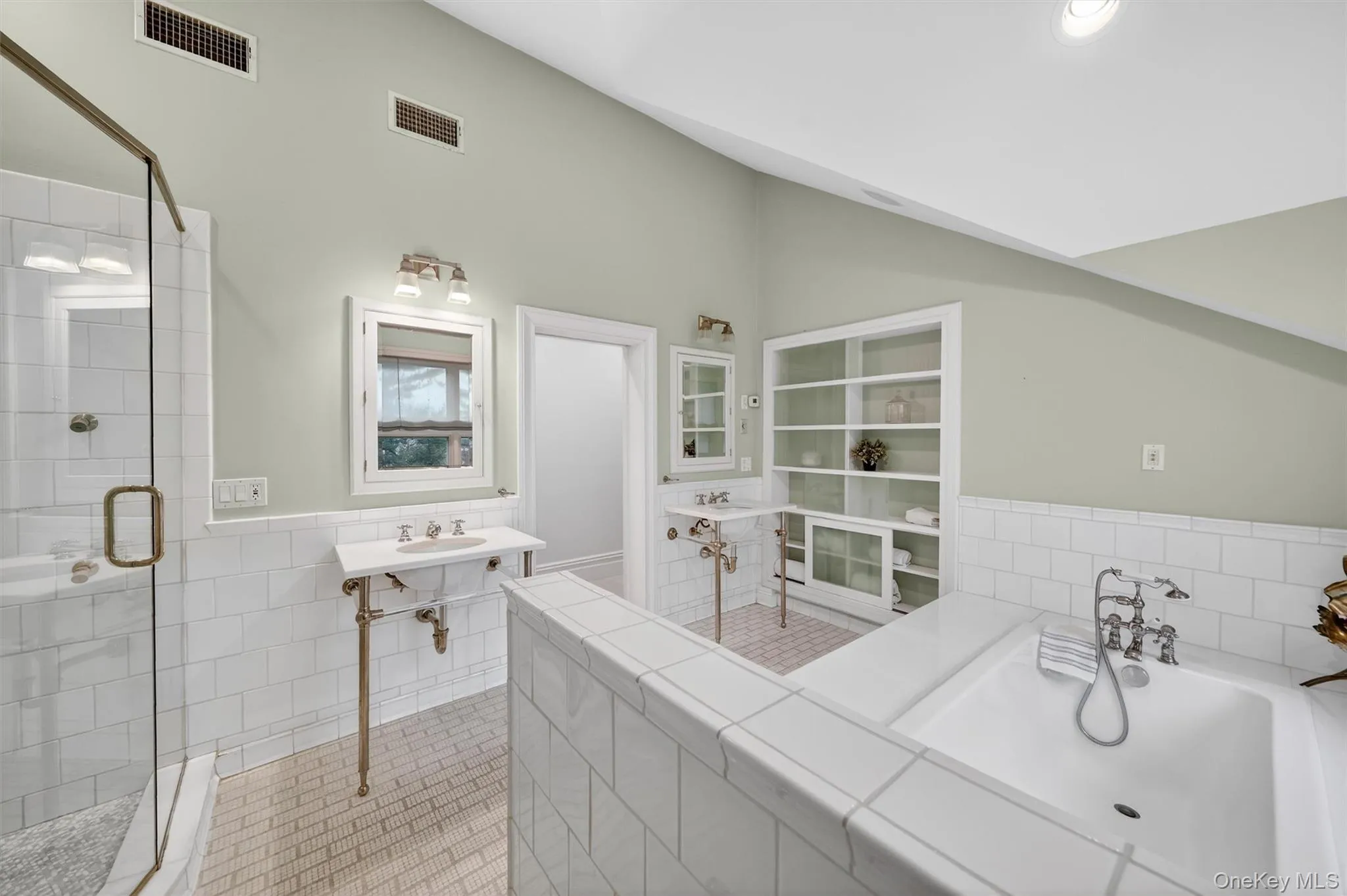6 Sunnyside Lane, Greenburgh, NY, 4 Bedrooms Bedrooms, 9 Rooms Rooms,4 BathroomsBathrooms,Residential,For Rent,Sunnyside,0,966746 6 Sunnyside Lane, Greenburgh, NY, 4 Bedrooms Bedrooms, 9 Rooms Rooms,4 BathroomsBathrooms,Residential,For Rent,Sunnyside,0,966746