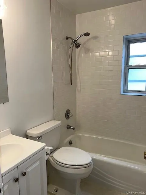 330 South Broadway, Greenburgh, NY, 1 Bedroom Bedrooms, 3 Rooms Rooms,1 BathroomBathrooms,Residential Lease,For Rent,South Broadway,0,966752 330 South Broadway, Greenburgh, NY, 1 Bedroom Bedrooms, 3 Rooms Rooms,1 BathroomBathrooms,Residential Lease,For Rent,South Broadway,0,966752