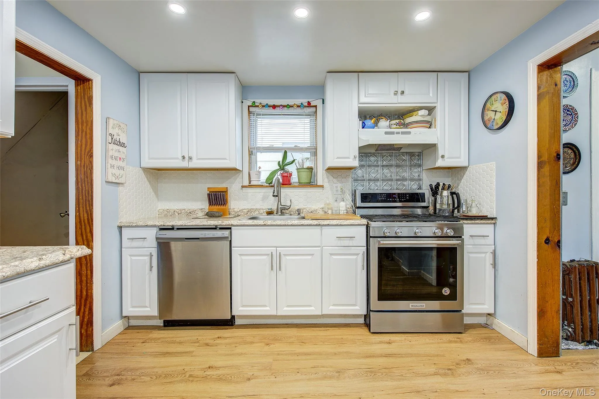 8931 220th Street, New York, NY, 3 Bedrooms Bedrooms, 8 Rooms Rooms,2 BathroomsBathrooms,Residential,For Rent,220th,0,KEY966754 8931 220th Street, New York, NY, 3 Bedrooms Bedrooms, 8 Rooms Rooms,2 BathroomsBathrooms,Residential,For Rent,220th,0,KEY966754