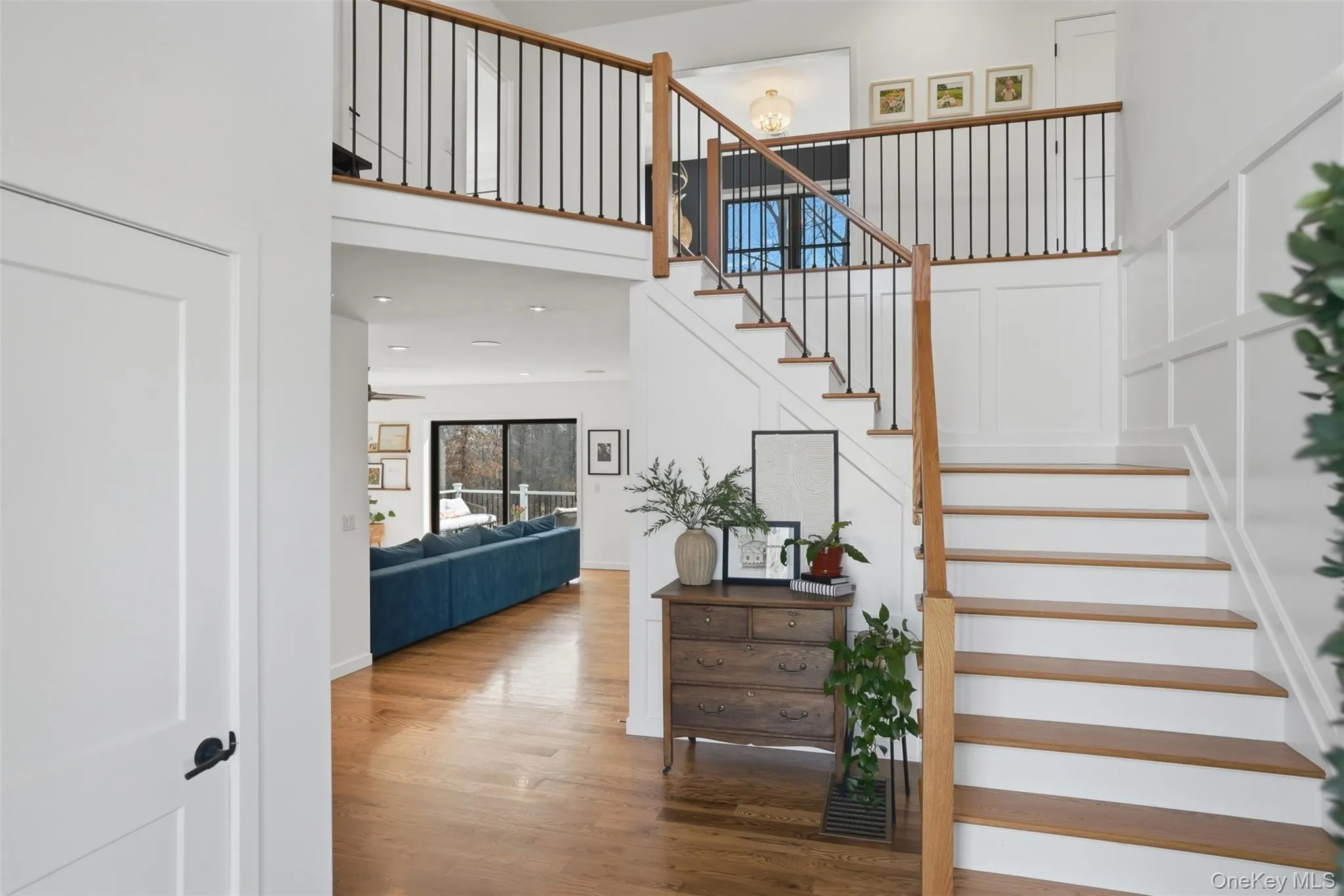Gorgeous hardwood floors throughout, custom railing to 2nd level. A truly special first impression as you walk in the front door. Gorgeous hardwood floors throughout, custom railing to 2nd level. A truly special first impression as you walk in the front door.