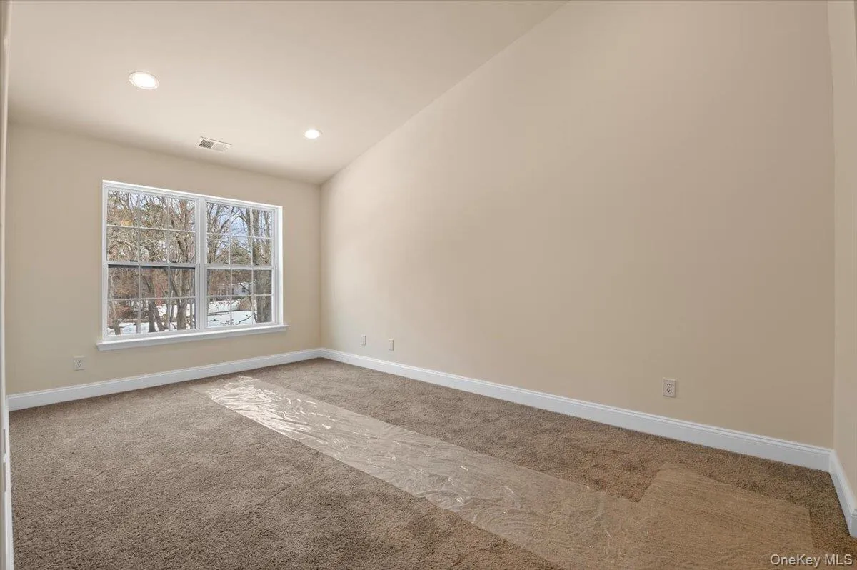 4 Steven Circle, Huntington, NY, 2 Bedrooms Bedrooms, 7 Rooms Rooms,2 BathroomsBathrooms,Residential,For Rent,Steven,0,966778 4 Steven Circle, Huntington, NY, 2 Bedrooms Bedrooms, 7 Rooms Rooms,2 BathroomsBathrooms,Residential,For Rent,Steven,0,966778