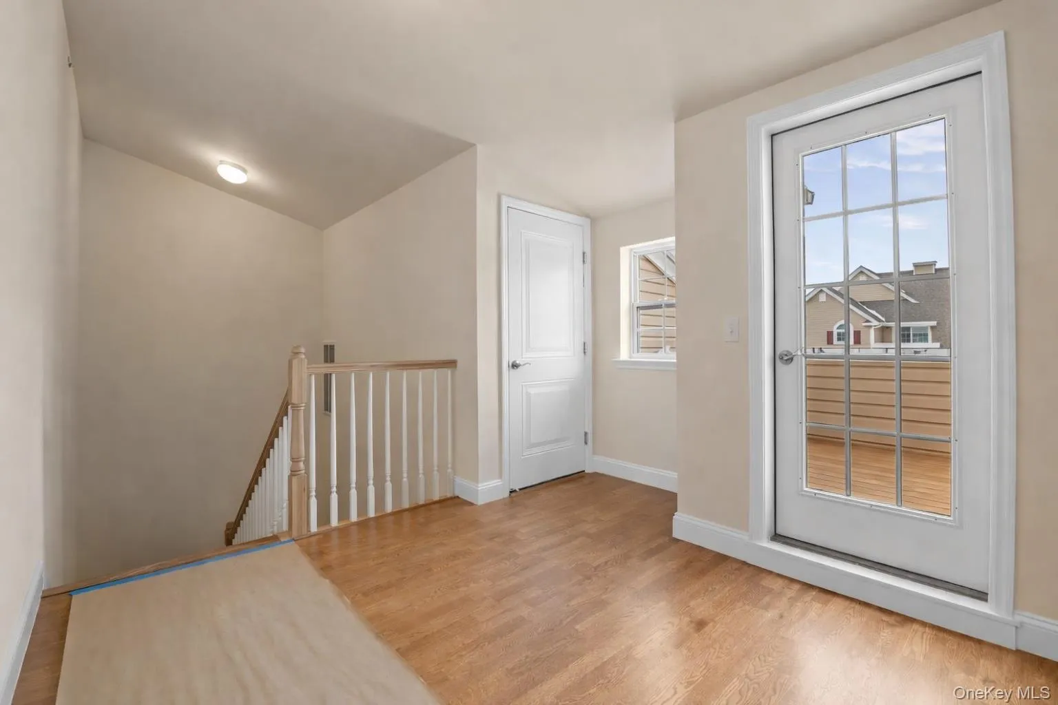 4 Steven Circle, Huntington, NY, 2 Bedrooms Bedrooms, 7 Rooms Rooms,2 BathroomsBathrooms,Residential,For Rent,Steven,0,966778 4 Steven Circle, Huntington, NY, 2 Bedrooms Bedrooms, 7 Rooms Rooms,2 BathroomsBathrooms,Residential,For Rent,Steven,0,966778