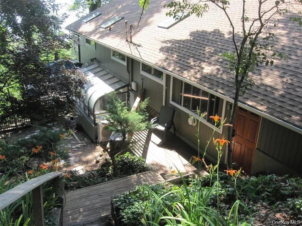 909 Route 9W, Orangetown, NY, 1 Bedroom Bedrooms, 2 Rooms Rooms,1 BathroomBathrooms,Residential Lease,For Rent,Route 9W,0,966780 909 Route 9W, Orangetown, NY, 1 Bedroom Bedrooms, 2 Rooms Rooms,1 BathroomBathrooms,Residential Lease,For Rent,Route 9W,0,966780