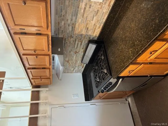 909 Route 9W, Orangetown, NY, 1 Bedroom Bedrooms, 2 Rooms Rooms,1 BathroomBathrooms,Residential Lease,For Rent,Route 9W,0,966780 909 Route 9W, Orangetown, NY, 1 Bedroom Bedrooms, 2 Rooms Rooms,1 BathroomBathrooms,Residential Lease,For Rent,Route 9W,0,966780