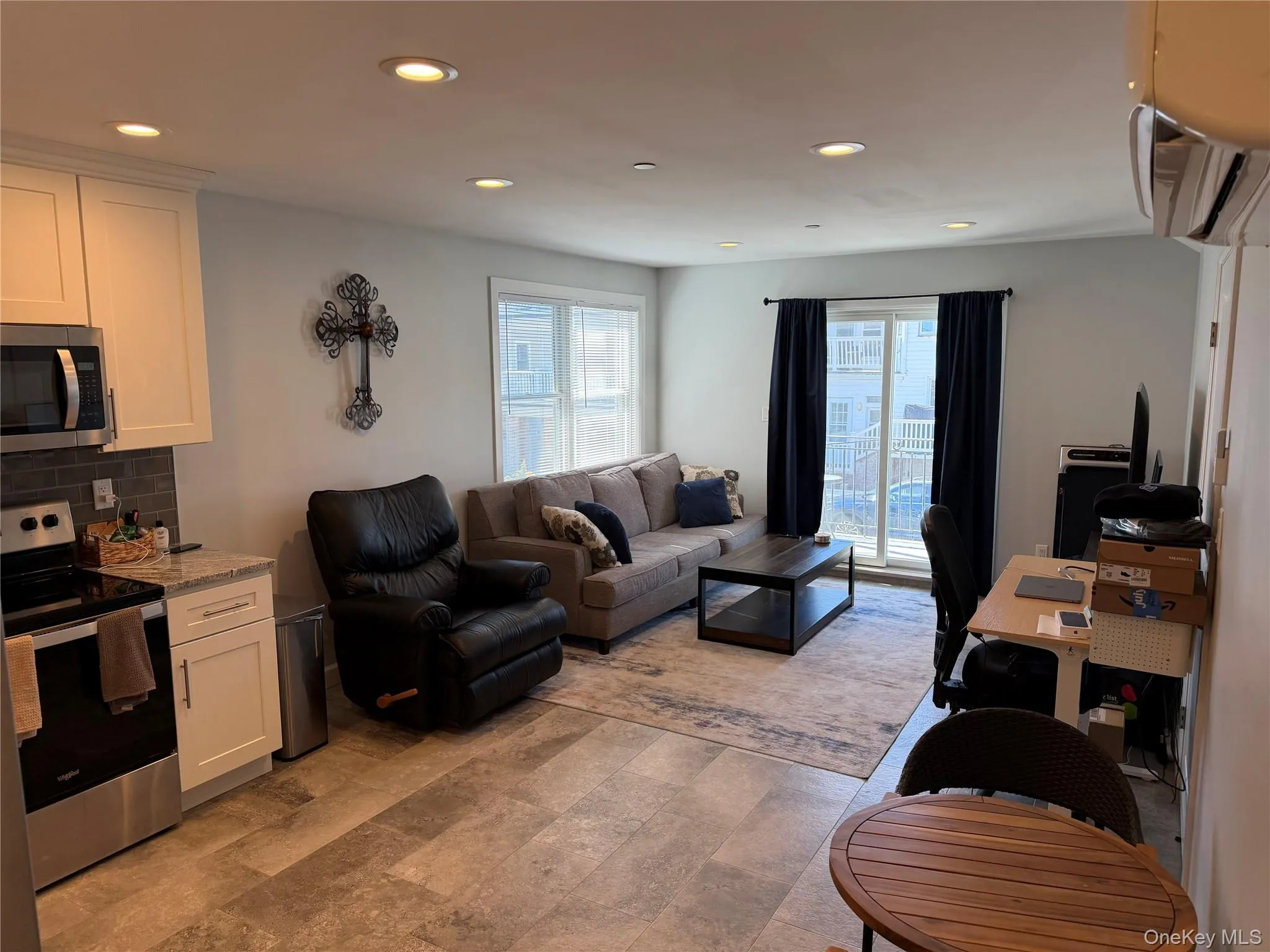 20 Virginia Avenue, Long Beach, NY, 2 Bedrooms Bedrooms, 4 Rooms Rooms,1 BathroomBathrooms,Residential Lease,For Rent,Virginia,0,966809 20 Virginia Avenue, Long Beach, NY, 2 Bedrooms Bedrooms, 4 Rooms Rooms,1 BathroomBathrooms,Residential Lease,For Rent,Virginia,0,966809