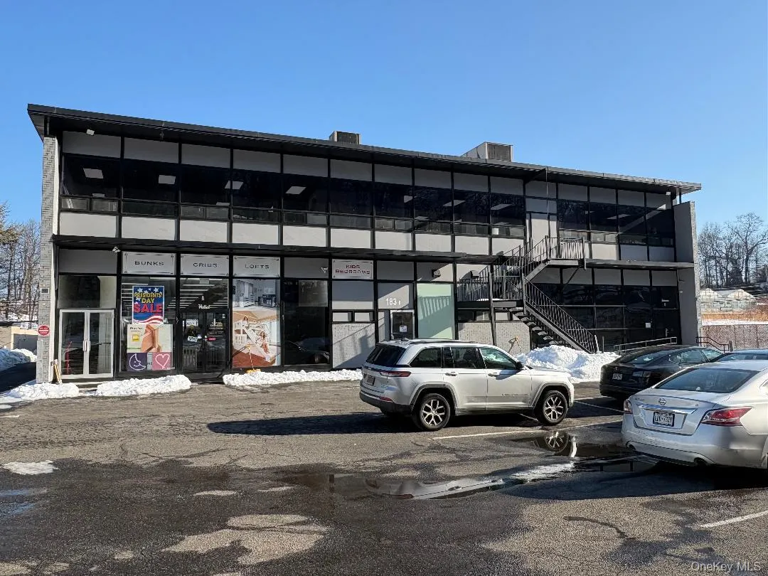 183 Central Avenue, Scarsdale, NY, ,Commercial Lease,For Rent,Central,0,966815 183 Central Avenue, Scarsdale, NY, ,Commercial Lease,For Rent,Central,0,966815