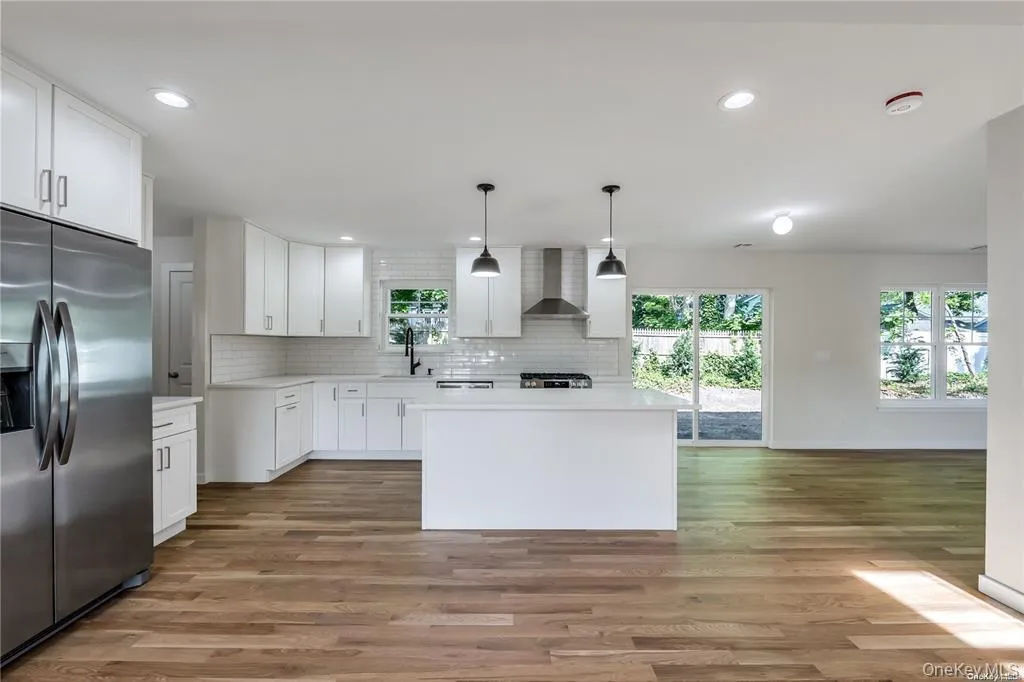 0 St James Street, Brookhaven, NY, 4 Bedrooms Bedrooms, 8 Rooms Rooms,2 BathroomsBathrooms,Residential,For Rent,St James,0,966823 0 St James Street, Brookhaven, NY, 4 Bedrooms Bedrooms, 8 Rooms Rooms,2 BathroomsBathrooms,Residential,For Rent,St James,0,966823