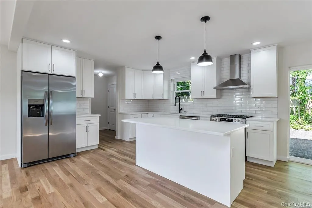 0 St James Street, Brookhaven, NY, 4 Bedrooms Bedrooms, 8 Rooms Rooms,2 BathroomsBathrooms,Residential,For Rent,St James,0,966823 0 St James Street, Brookhaven, NY, 4 Bedrooms Bedrooms, 8 Rooms Rooms,2 BathroomsBathrooms,Residential,For Rent,St James,0,966823