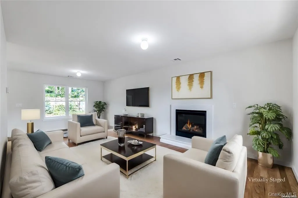0 St James Street, Brookhaven, NY, 4 Bedrooms Bedrooms, 8 Rooms Rooms,2 BathroomsBathrooms,Residential,For Rent,St James,0,966823 0 St James Street, Brookhaven, NY, 4 Bedrooms Bedrooms, 8 Rooms Rooms,2 BathroomsBathrooms,Residential,For Rent,St James,0,966823