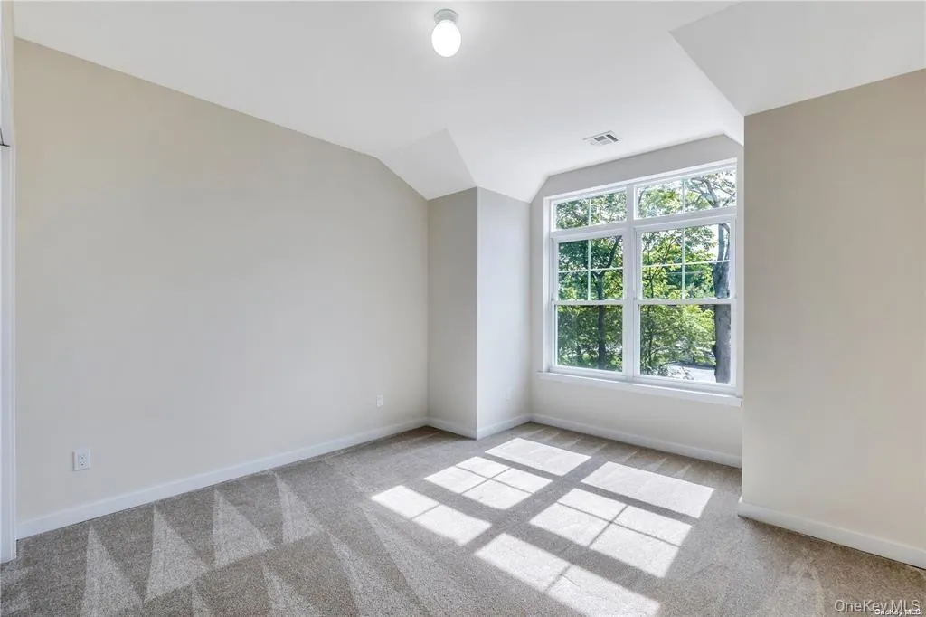 0 St James Street, Brookhaven, NY, 4 Bedrooms Bedrooms, 8 Rooms Rooms,2 BathroomsBathrooms,Residential,For Rent,St James,0,966823 0 St James Street, Brookhaven, NY, 4 Bedrooms Bedrooms, 8 Rooms Rooms,2 BathroomsBathrooms,Residential,For Rent,St James,0,966823