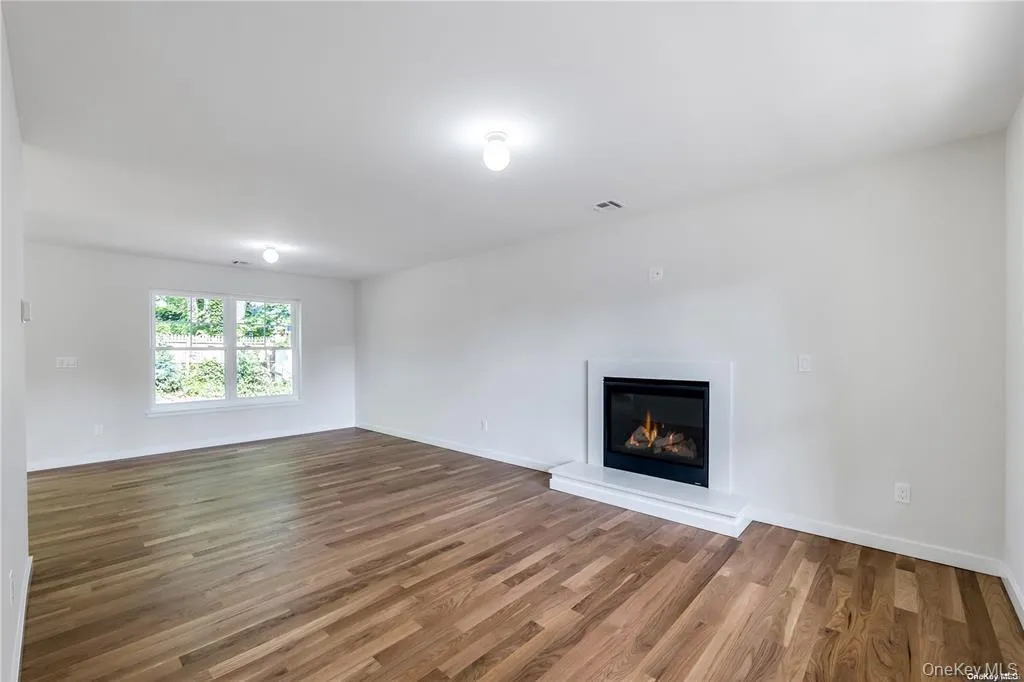 0 St James Street, Brookhaven, NY, 4 Bedrooms Bedrooms, 8 Rooms Rooms,2 BathroomsBathrooms,Residential,For Rent,St James,0,966823 0 St James Street, Brookhaven, NY, 4 Bedrooms Bedrooms, 8 Rooms Rooms,2 BathroomsBathrooms,Residential,For Rent,St James,0,966823