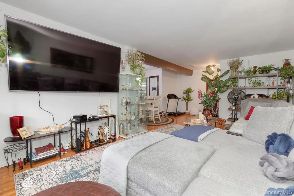 30 Fleetwood Avenue, Mount Vernon, NY, 2 Bedrooms Bedrooms, 4 Rooms Rooms,1 BathroomBathrooms,Residential,For Rent,Fleetwood,0,KEY966833 30 Fleetwood Avenue, Mount Vernon, NY, 2 Bedrooms Bedrooms, 4 Rooms Rooms,1 BathroomBathrooms,Residential,For Rent,Fleetwood,0,KEY966833