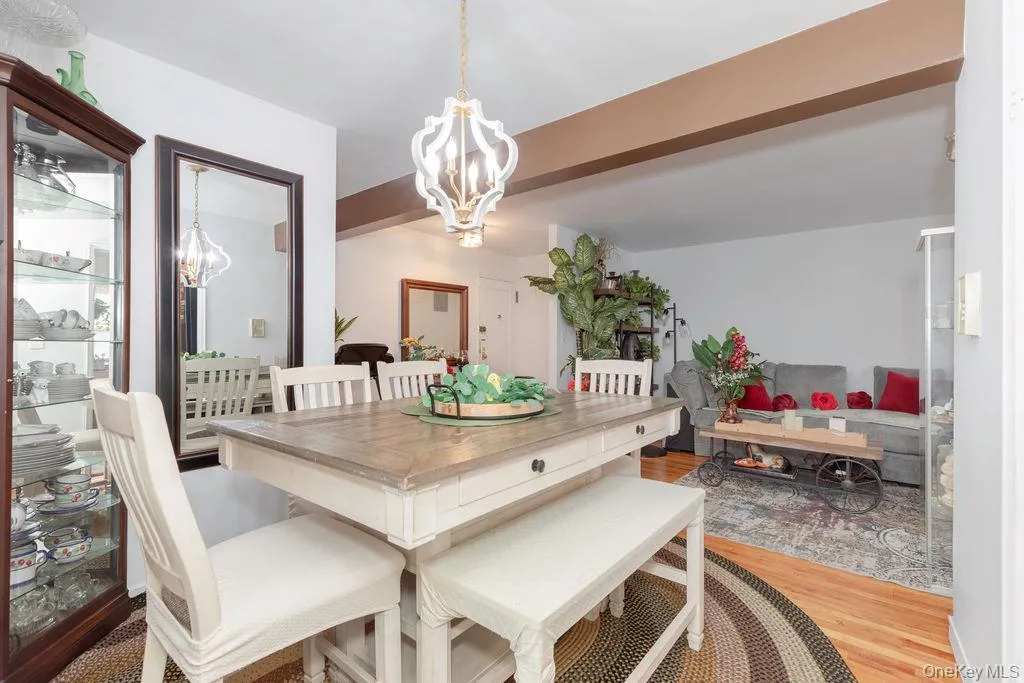 30 Fleetwood Avenue, Mount Vernon, NY, 2 Bedrooms Bedrooms, 4 Rooms Rooms,1 BathroomBathrooms,Residential,For Rent,Fleetwood,0,KEY966833 30 Fleetwood Avenue, Mount Vernon, NY, 2 Bedrooms Bedrooms, 4 Rooms Rooms,1 BathroomBathrooms,Residential,For Rent,Fleetwood,0,KEY966833