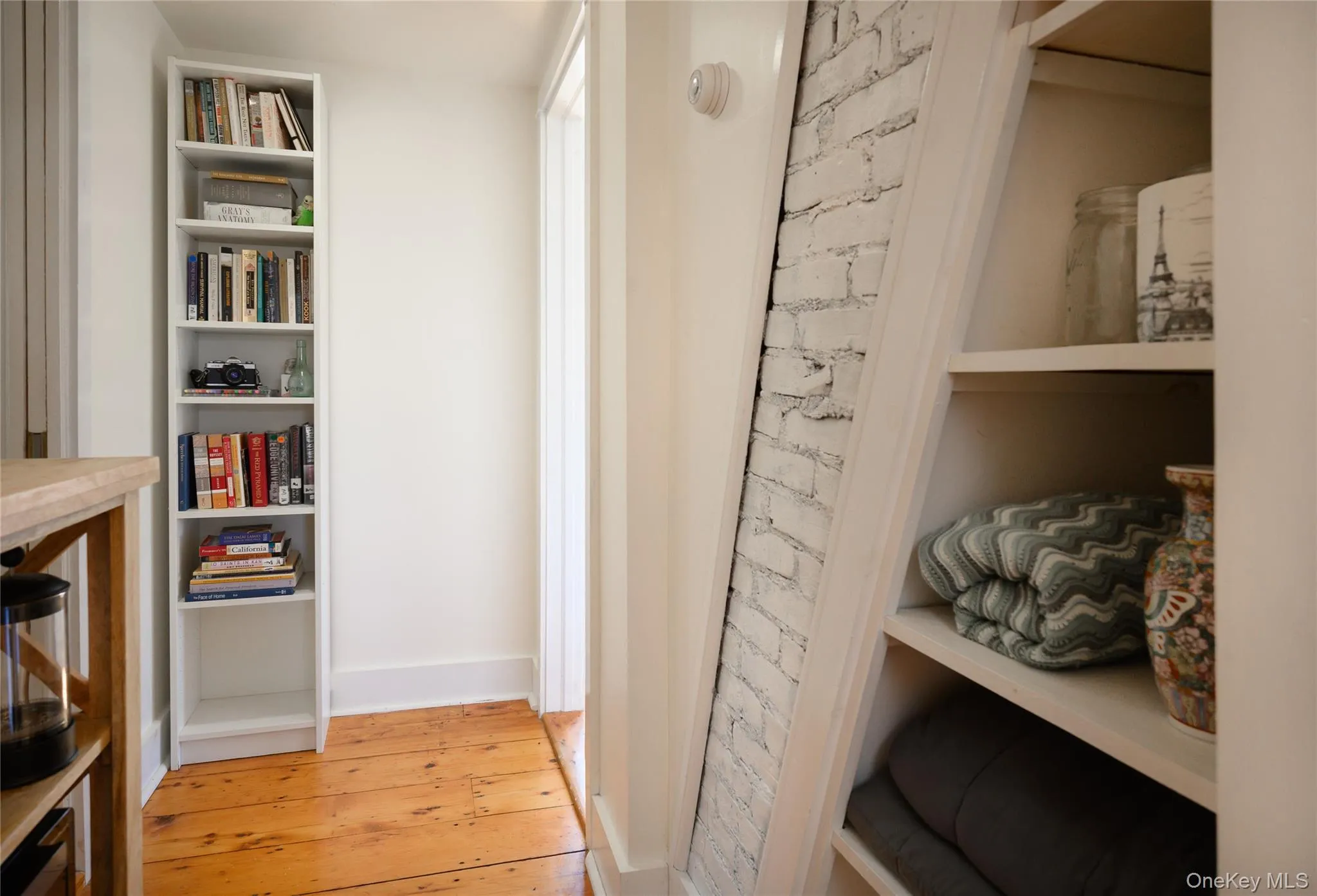 44 Merrit Avenue, Washington, NY, 3 Bedrooms Bedrooms, 6 Rooms Rooms,2 BathroomsBathrooms,Residential,For Rent,Merrit,0,966836 44 Merrit Avenue, Washington, NY, 3 Bedrooms Bedrooms, 6 Rooms Rooms,2 BathroomsBathrooms,Residential,For Rent,Merrit,0,966836