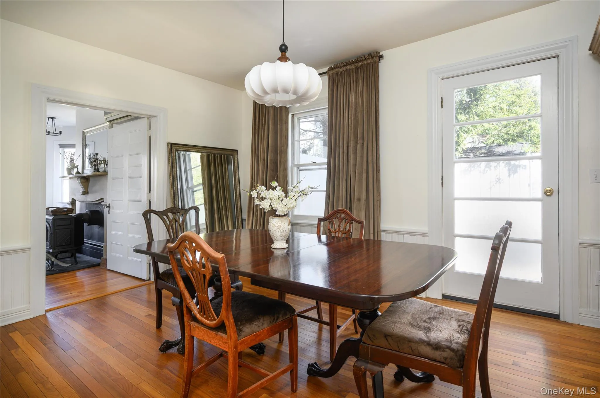 44 Merrit Avenue, Washington, NY, 3 Bedrooms Bedrooms, 6 Rooms Rooms,2 BathroomsBathrooms,Residential,For Rent,Merrit,0,966836 44 Merrit Avenue, Washington, NY, 3 Bedrooms Bedrooms, 6 Rooms Rooms,2 BathroomsBathrooms,Residential,For Rent,Merrit,0,966836