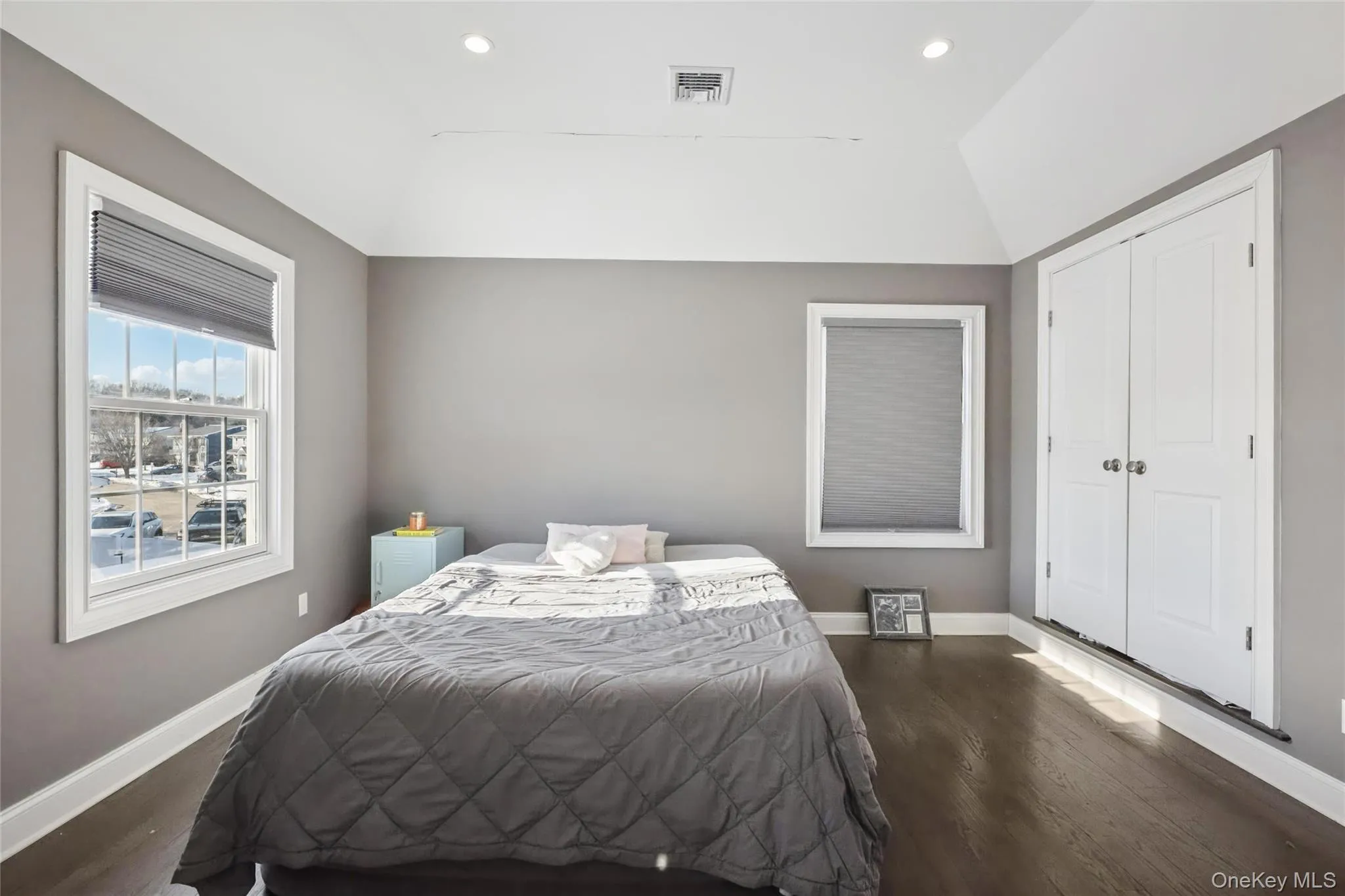 9 Saber Lane, Smithtown, NY, 5 Bedrooms Bedrooms, 9 Rooms Rooms,2 BathroomsBathrooms,Residential,For Rent,Saber,0,966838 9 Saber Lane, Smithtown, NY, 5 Bedrooms Bedrooms, 9 Rooms Rooms,2 BathroomsBathrooms,Residential,For Rent,Saber,0,966838