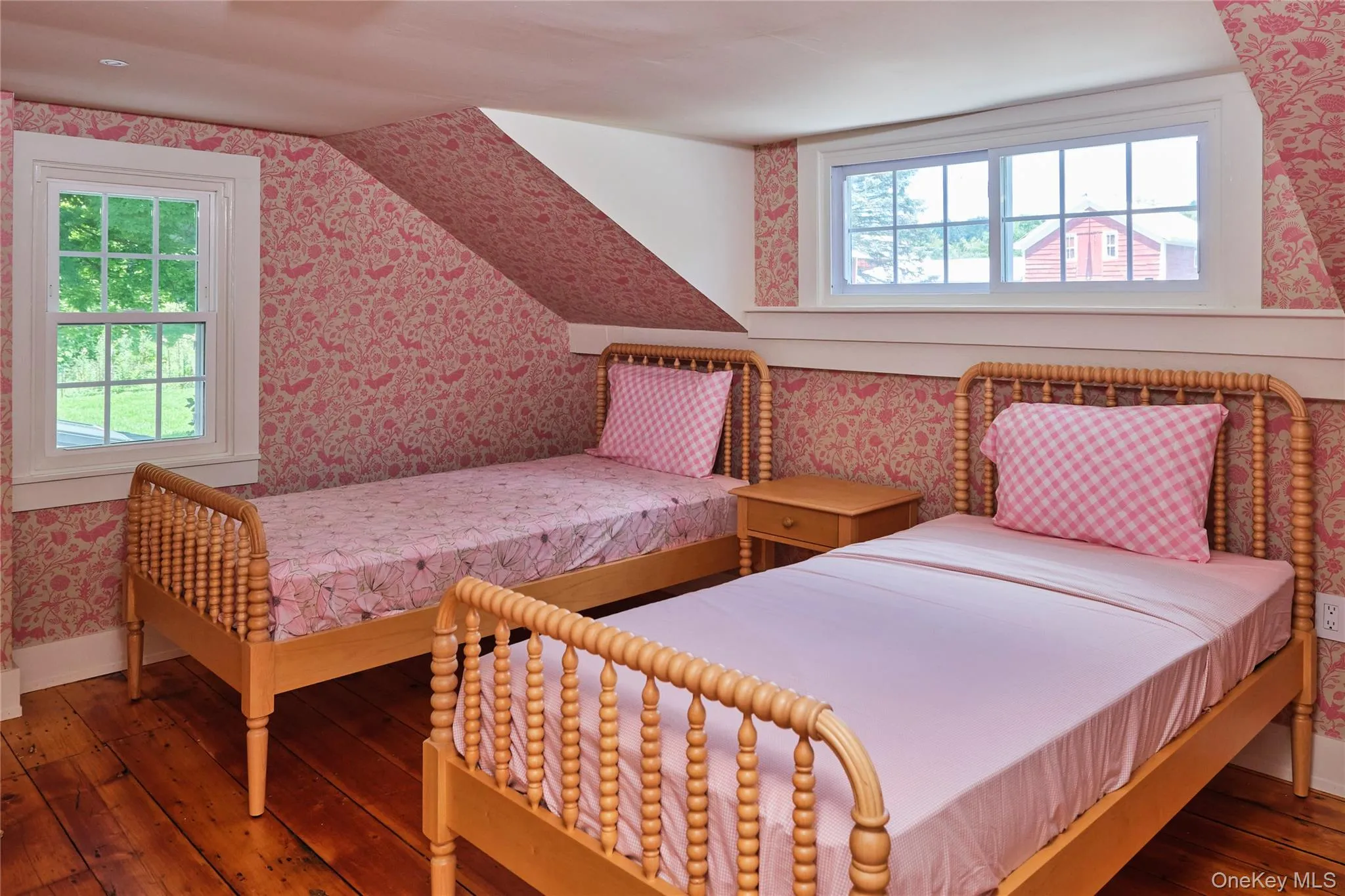 41 Seelbach Lane, Hyde Park, NY, 5 Bedrooms Bedrooms, 8 Rooms Rooms,2 BathroomsBathrooms,Residential Lease,For Rent,Seelbach,0,966853 41 Seelbach Lane, Hyde Park, NY, 5 Bedrooms Bedrooms, 8 Rooms Rooms,2 BathroomsBathrooms,Residential Lease,For Rent,Seelbach,0,966853