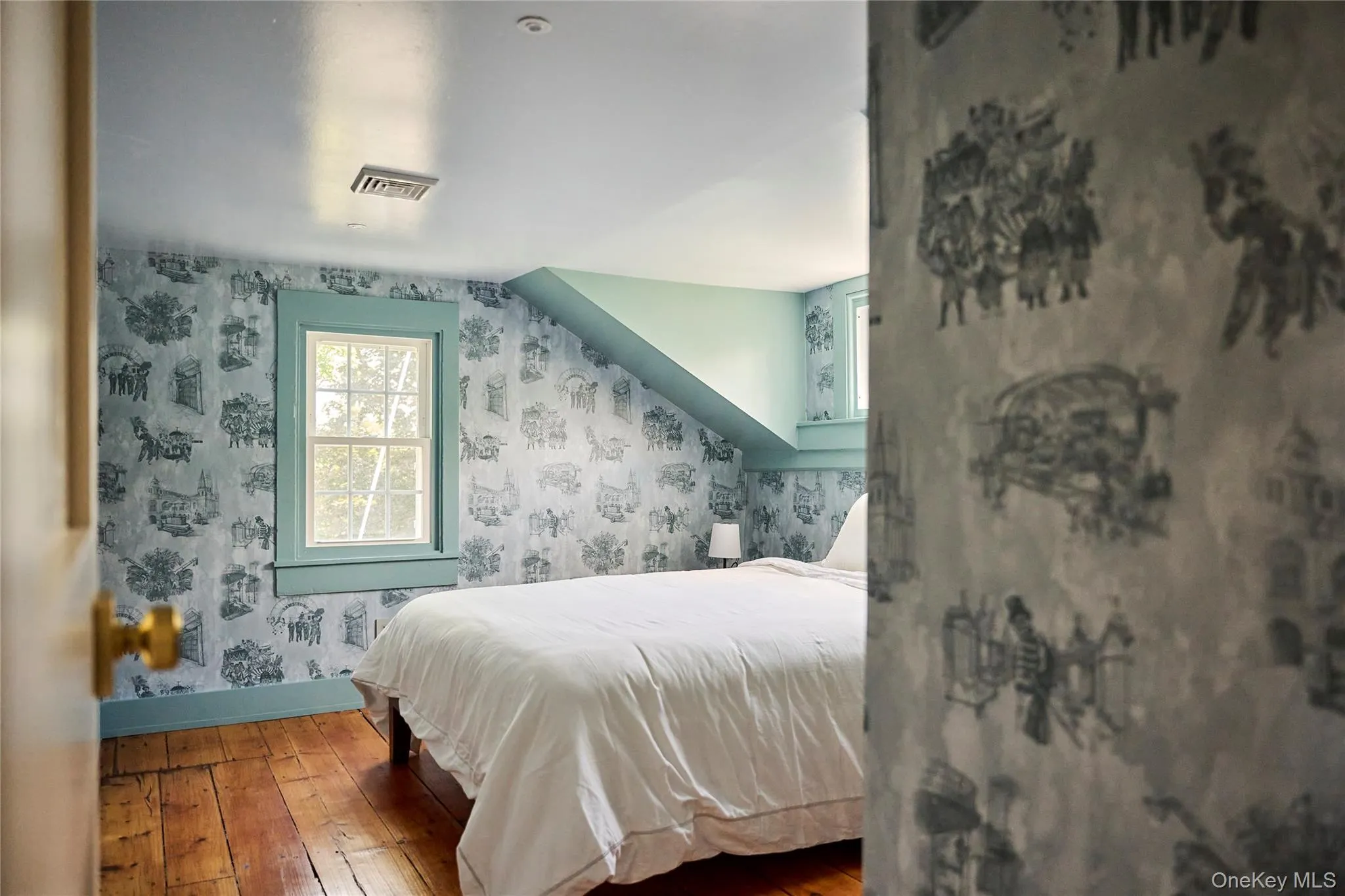 41 Seelbach Lane, Hyde Park, NY, 5 Bedrooms Bedrooms, 8 Rooms Rooms,2 BathroomsBathrooms,Residential Lease,For Rent,Seelbach,0,966853 41 Seelbach Lane, Hyde Park, NY, 5 Bedrooms Bedrooms, 8 Rooms Rooms,2 BathroomsBathrooms,Residential Lease,For Rent,Seelbach,0,966853