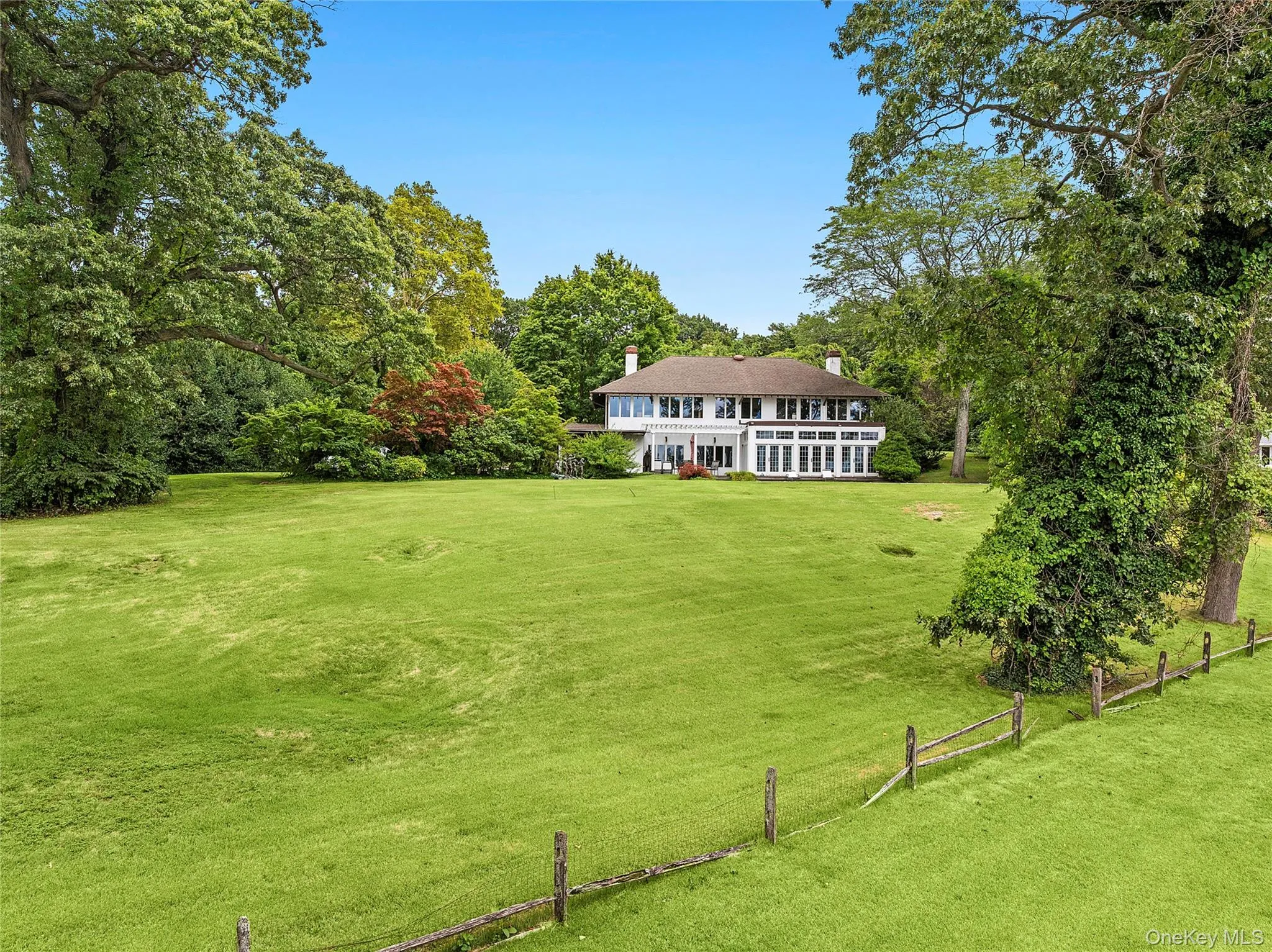 45 Cedar Lane, North Hempstead, NY, 5 Bedrooms Bedrooms, 12 Rooms Rooms,4 BathroomsBathrooms,Residential,For Rent,Cedar,0,966855 45 Cedar Lane, North Hempstead, NY, 5 Bedrooms Bedrooms, 12 Rooms Rooms,4 BathroomsBathrooms,Residential,For Rent,Cedar,0,966855