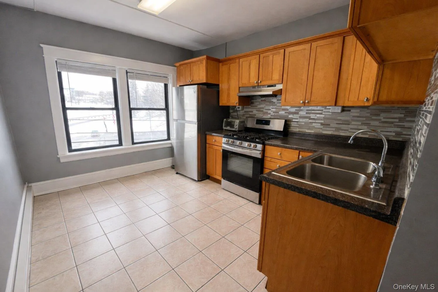 2 Raymond Avenue, Poughkeepsie (town), NY, 1 Bedroom Bedrooms, 4 Rooms Rooms,1 BathroomBathrooms,Residential Lease,For Rent,Raymond,0,966867 2 Raymond Avenue, Poughkeepsie (town), NY, 1 Bedroom Bedrooms, 4 Rooms Rooms,1 BathroomBathrooms,Residential Lease,For Rent,Raymond,0,966867