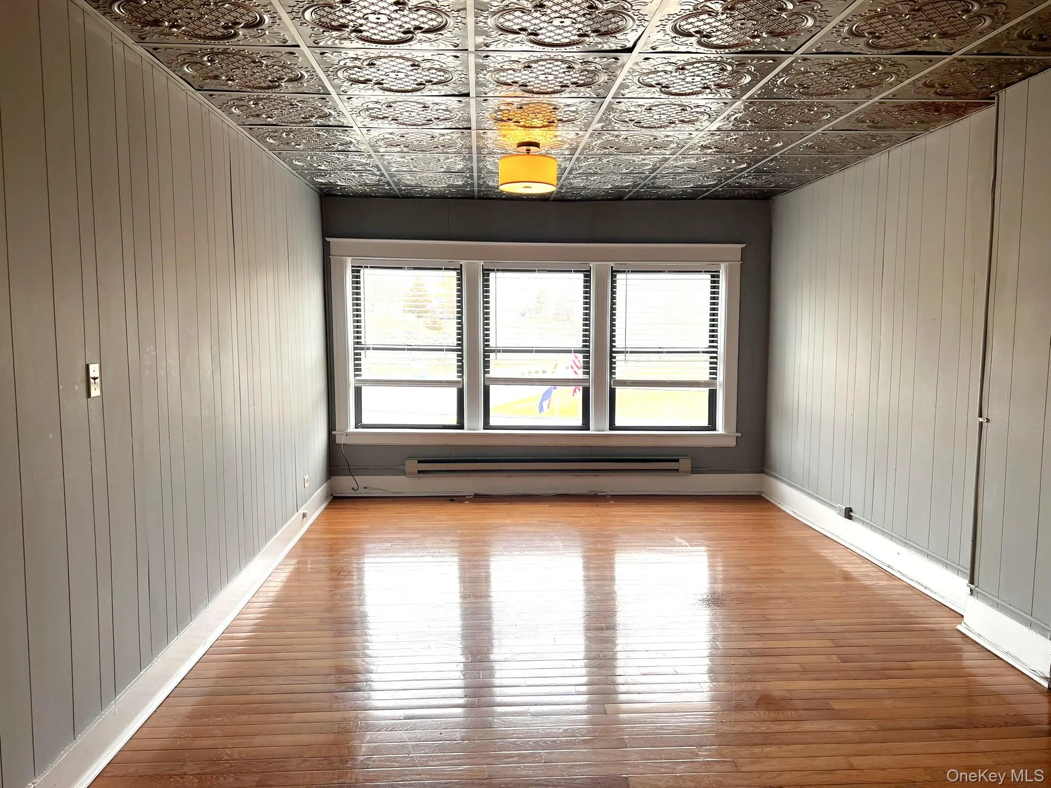 2 Raymond Avenue, Poughkeepsie (town), NY, 1 Bedroom Bedrooms, 4 Rooms Rooms,1 BathroomBathrooms,Residential Lease,For Rent,Raymond,0,966867 2 Raymond Avenue, Poughkeepsie (town), NY, 1 Bedroom Bedrooms, 4 Rooms Rooms,1 BathroomBathrooms,Residential Lease,For Rent,Raymond,0,966867