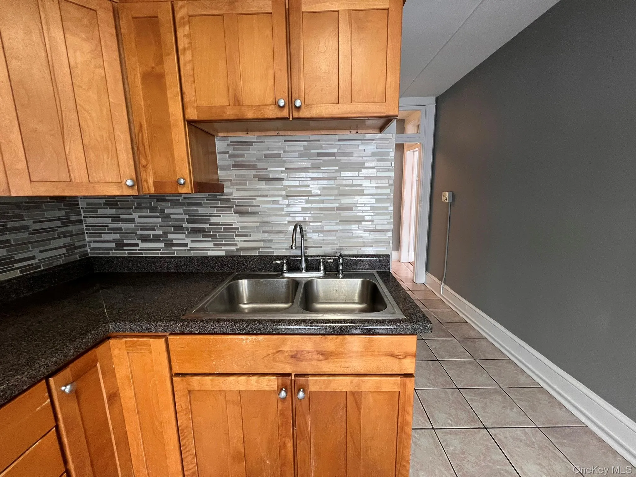 2 Raymond Avenue, Poughkeepsie (town), NY, 1 Bedroom Bedrooms, 4 Rooms Rooms,1 BathroomBathrooms,Residential Lease,For Rent,Raymond,0,966867 2 Raymond Avenue, Poughkeepsie (town), NY, 1 Bedroom Bedrooms, 4 Rooms Rooms,1 BathroomBathrooms,Residential Lease,For Rent,Raymond,0,966867