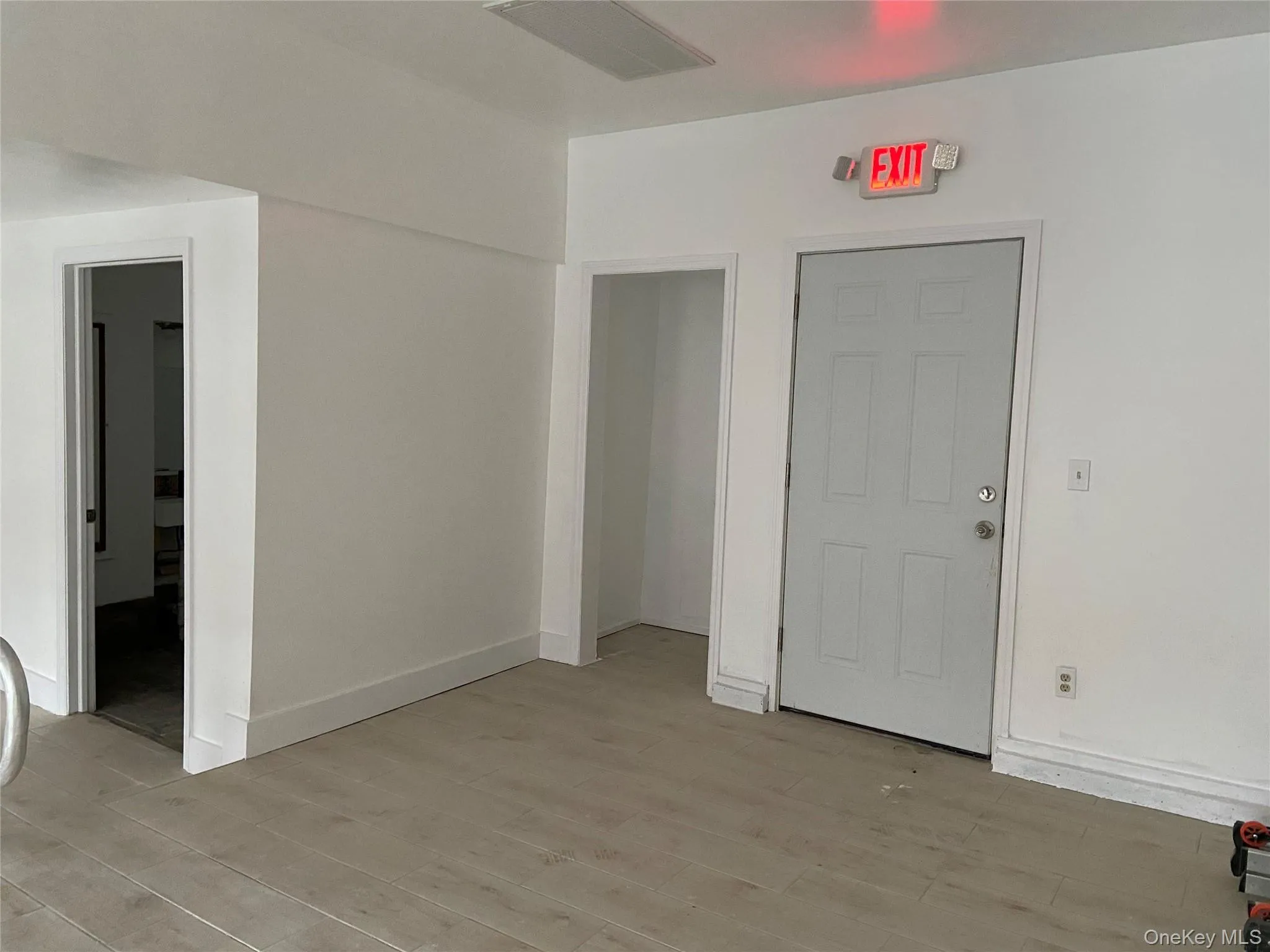 207 Monhagen Avenue, Middletown, NY, ,Commercial Lease,For Rent,Monhagen,0,966879 207 Monhagen Avenue, Middletown, NY, ,Commercial Lease,For Rent,Monhagen,0,966879