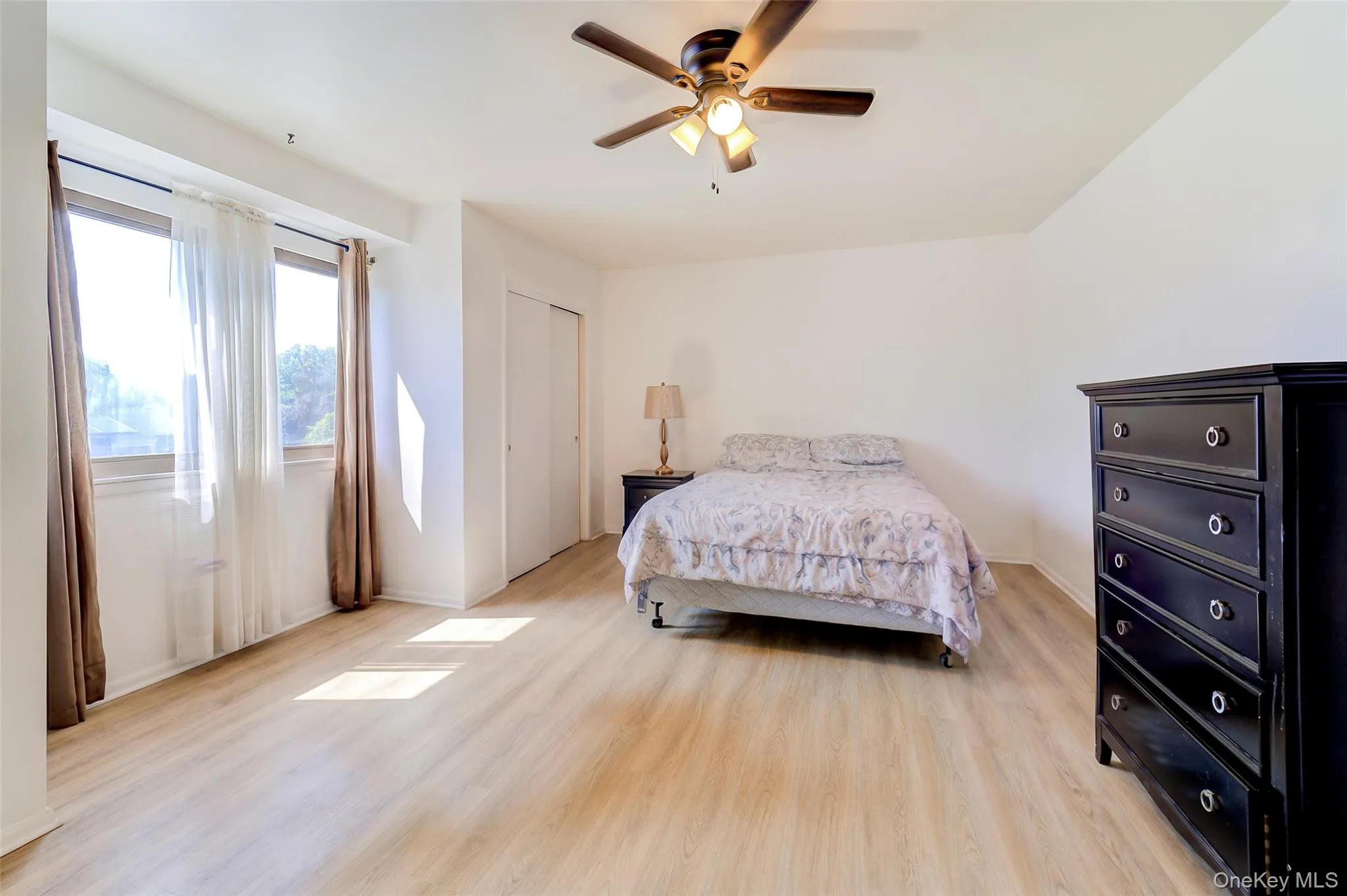 210 Chrystal Drive, Montgomery, NY, 3 Bedrooms Bedrooms, 5 Rooms Rooms,1 BathroomBathrooms,Residential,For Rent,Chrystal,0,966907 210 Chrystal Drive, Montgomery, NY, 3 Bedrooms Bedrooms, 5 Rooms Rooms,1 BathroomBathrooms,Residential,For Rent,Chrystal,0,966907