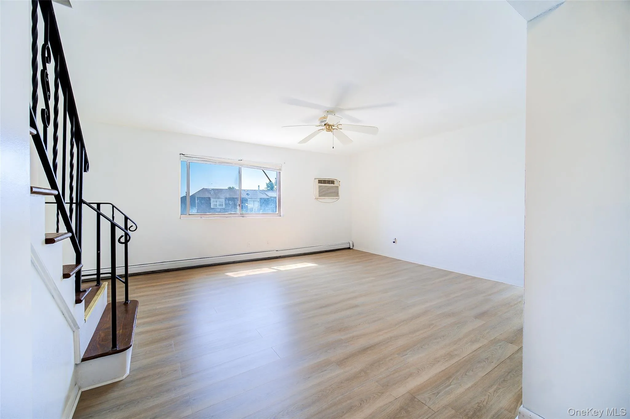 210 Chrystal Drive, Montgomery, NY, 3 Bedrooms Bedrooms, 5 Rooms Rooms,1 BathroomBathrooms,Residential,For Rent,Chrystal,0,966907 210 Chrystal Drive, Montgomery, NY, 3 Bedrooms Bedrooms, 5 Rooms Rooms,1 BathroomBathrooms,Residential,For Rent,Chrystal,0,966907