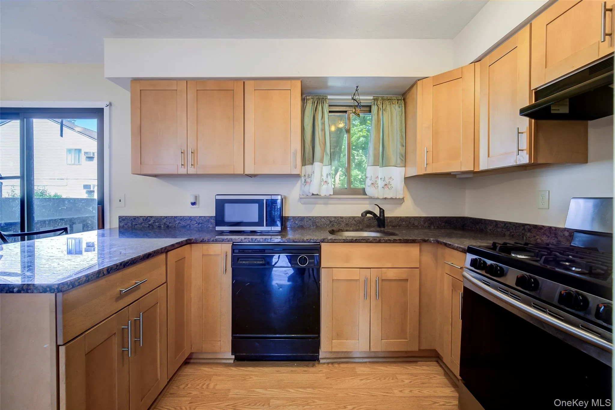 210 Chrystal Drive, Montgomery, NY, 3 Bedrooms Bedrooms, 5 Rooms Rooms,1 BathroomBathrooms,Residential,For Rent,Chrystal,0,966907 210 Chrystal Drive, Montgomery, NY, 3 Bedrooms Bedrooms, 5 Rooms Rooms,1 BathroomBathrooms,Residential,For Rent,Chrystal,0,966907