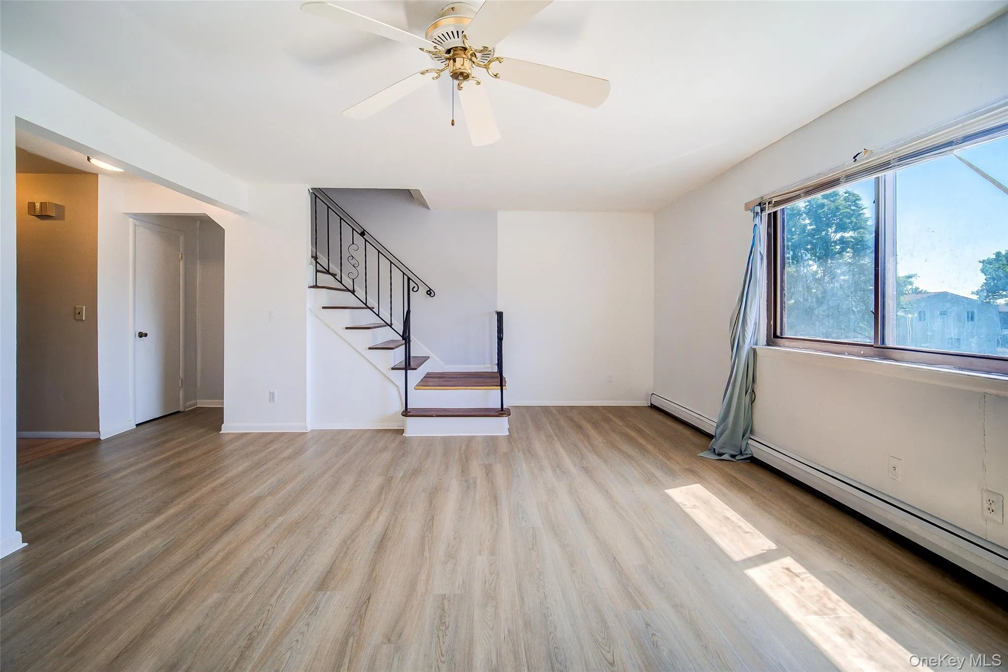 210 Chrystal Drive, Montgomery, NY, 3 Bedrooms Bedrooms, 5 Rooms Rooms,1 BathroomBathrooms,Residential,For Rent,Chrystal,0,966907 210 Chrystal Drive, Montgomery, NY, 3 Bedrooms Bedrooms, 5 Rooms Rooms,1 BathroomBathrooms,Residential,For Rent,Chrystal,0,966907