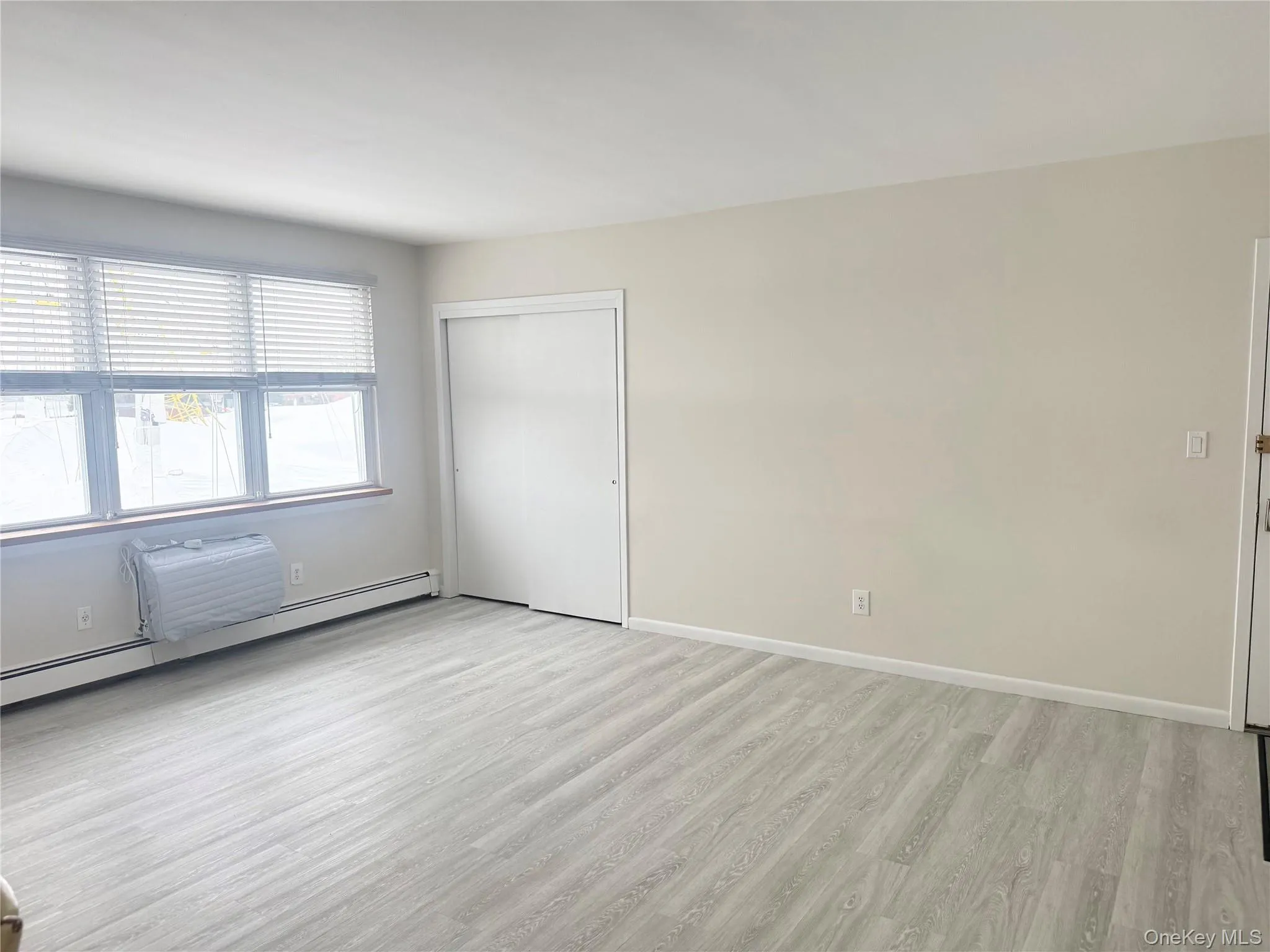 3 Toms Point Lane, North Hempstead, NY, 2 Bedrooms Bedrooms, 4 Rooms Rooms,1 BathroomBathrooms,Residential Lease,For Rent,Toms Point,0,966917 3 Toms Point Lane, North Hempstead, NY, 2 Bedrooms Bedrooms, 4 Rooms Rooms,1 BathroomBathrooms,Residential Lease,For Rent,Toms Point,0,966917