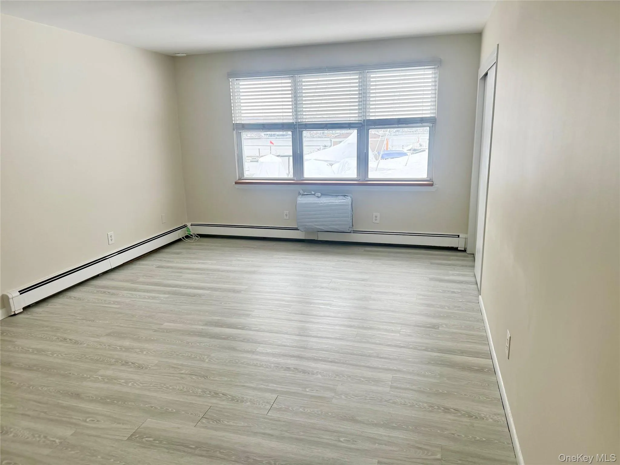 3 Toms Point Lane, North Hempstead, NY, 2 Bedrooms Bedrooms, 4 Rooms Rooms,1 BathroomBathrooms,Residential Lease,For Rent,Toms Point,0,966917 3 Toms Point Lane, North Hempstead, NY, 2 Bedrooms Bedrooms, 4 Rooms Rooms,1 BathroomBathrooms,Residential Lease,For Rent,Toms Point,0,966917