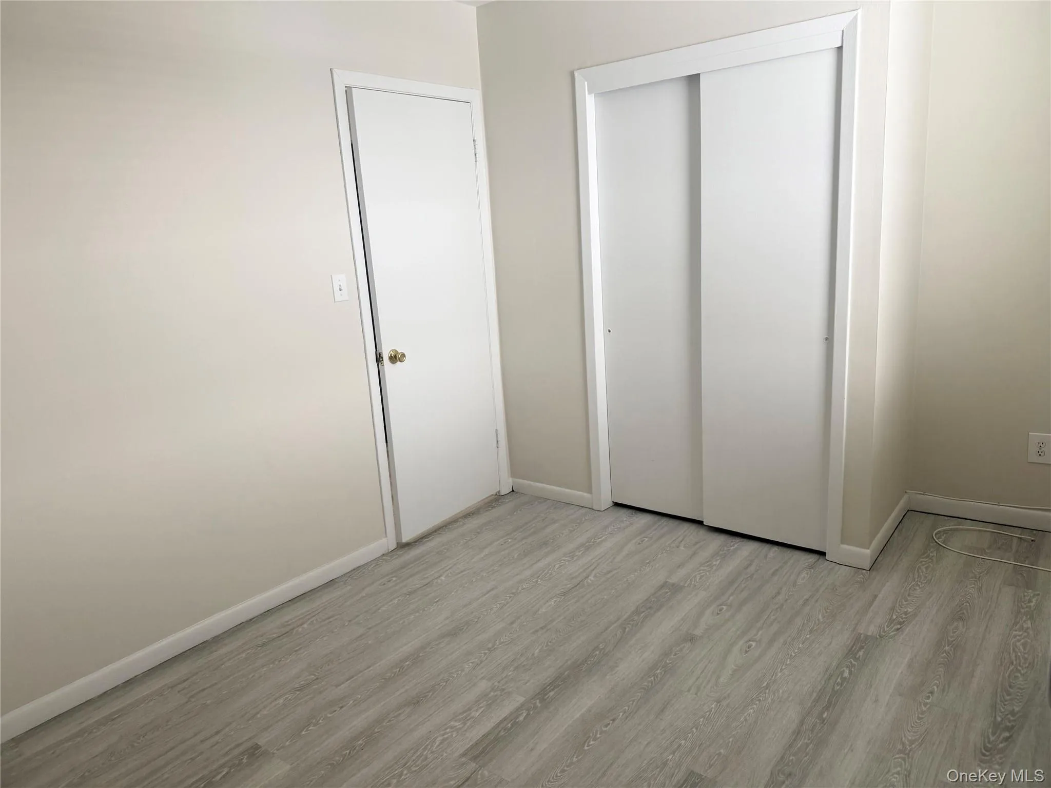 3 Toms Point Lane, North Hempstead, NY, 2 Bedrooms Bedrooms, 4 Rooms Rooms,1 BathroomBathrooms,Residential Lease,For Rent,Toms Point,0,966917 3 Toms Point Lane, North Hempstead, NY, 2 Bedrooms Bedrooms, 4 Rooms Rooms,1 BathroomBathrooms,Residential Lease,For Rent,Toms Point,0,966917