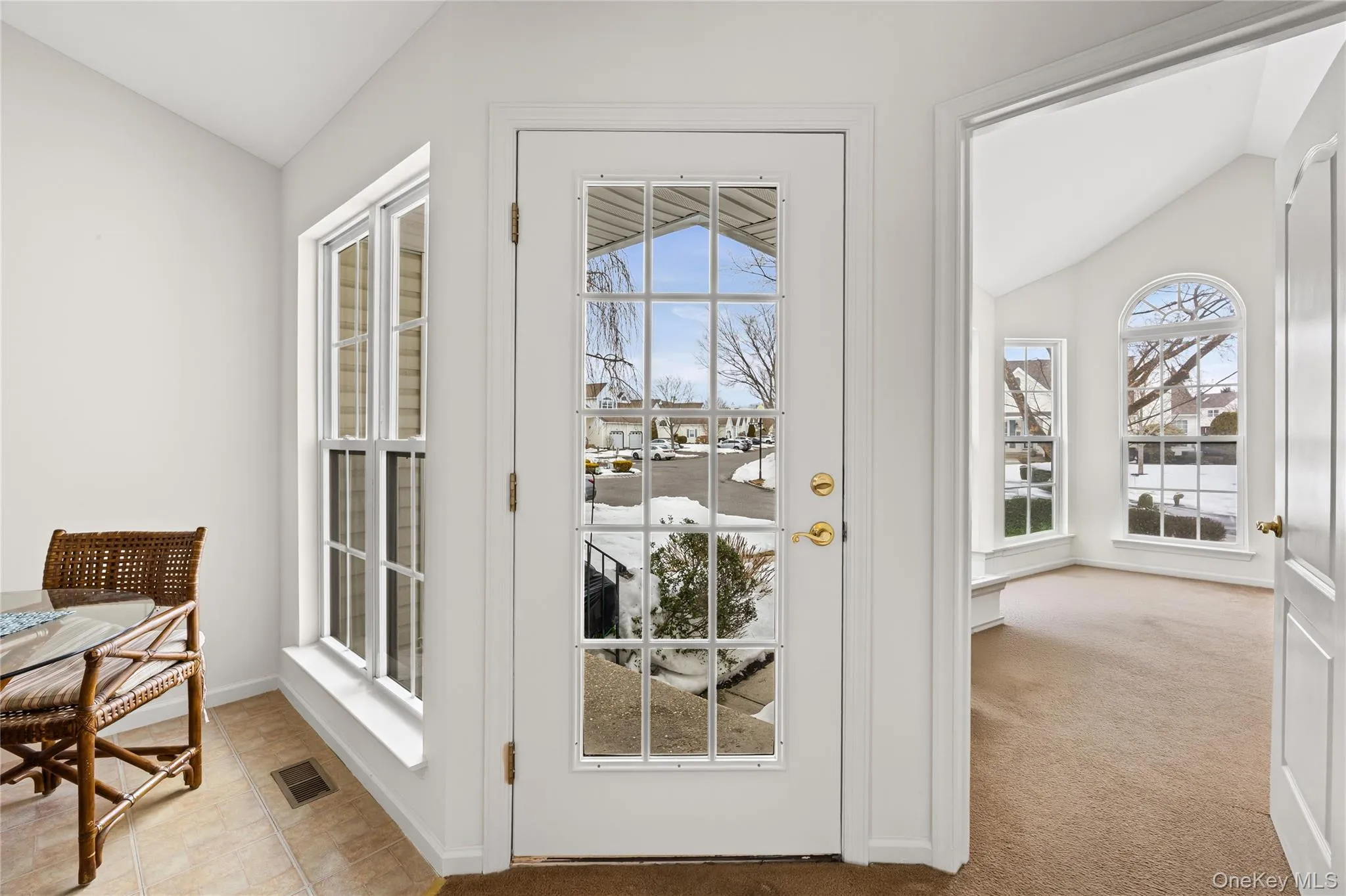 1005 Constance Lane, Brookhaven, NY, 2 Bedrooms Bedrooms, 5 Rooms Rooms,2 BathroomsBathrooms,Residential Lease,For Rent,Constance,0,966925 1005 Constance Lane, Brookhaven, NY, 2 Bedrooms Bedrooms, 5 Rooms Rooms,2 BathroomsBathrooms,Residential Lease,For Rent,Constance,0,966925