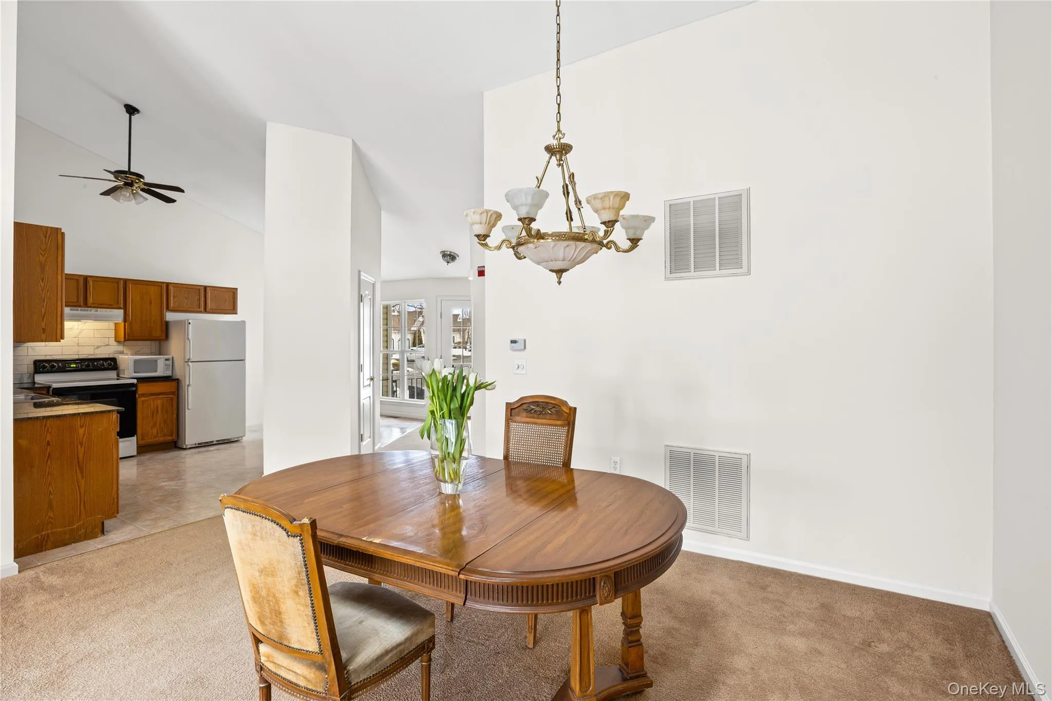 1005 Constance Lane, Brookhaven, NY, 2 Bedrooms Bedrooms, 5 Rooms Rooms,2 BathroomsBathrooms,Residential Lease,For Rent,Constance,0,966925 1005 Constance Lane, Brookhaven, NY, 2 Bedrooms Bedrooms, 5 Rooms Rooms,2 BathroomsBathrooms,Residential Lease,For Rent,Constance,0,966925