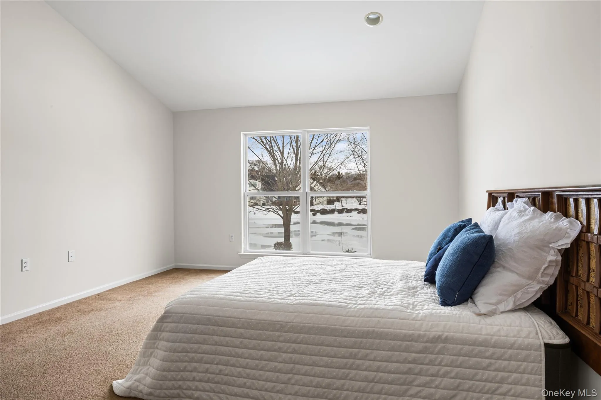 1005 Constance Lane, Brookhaven, NY, 2 Bedrooms Bedrooms, 5 Rooms Rooms,2 BathroomsBathrooms,Residential Lease,For Rent,Constance,0,966925 1005 Constance Lane, Brookhaven, NY, 2 Bedrooms Bedrooms, 5 Rooms Rooms,2 BathroomsBathrooms,Residential Lease,For Rent,Constance,0,966925