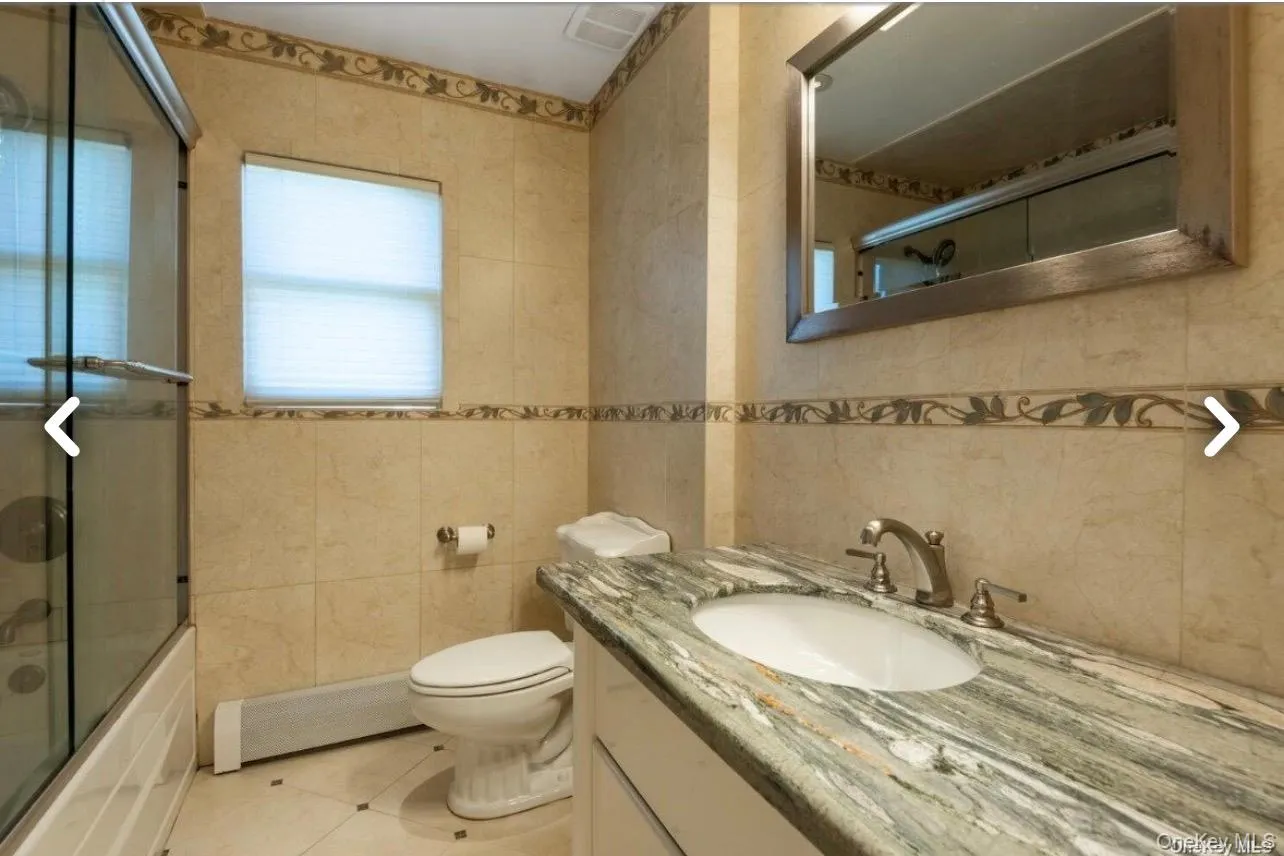 171 Roslyn Road, Hempstead, NY, 3 Bedrooms Bedrooms, 6 Rooms Rooms,1 BathroomBathrooms,Residential Lease,For Rent,Roslyn,0,966951 171 Roslyn Road, Hempstead, NY, 3 Bedrooms Bedrooms, 6 Rooms Rooms,1 BathroomBathrooms,Residential Lease,For Rent,Roslyn,0,966951