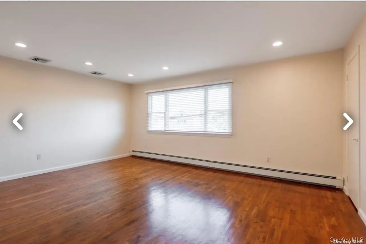 171 Roslyn Road, Hempstead, NY, 3 Bedrooms Bedrooms, 6 Rooms Rooms,1 BathroomBathrooms,Residential Lease,For Rent,Roslyn,0,966951 171 Roslyn Road, Hempstead, NY, 3 Bedrooms Bedrooms, 6 Rooms Rooms,1 BathroomBathrooms,Residential Lease,For Rent,Roslyn,0,966951