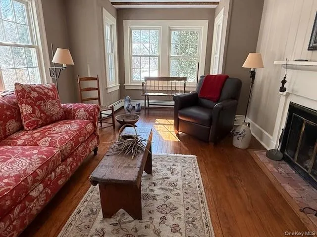 225 Christian Avenue, Brookhaven, NY, 2 Bedrooms Bedrooms, 5 Rooms Rooms,3 BathroomsBathrooms,Residential Lease,For Rent,Christian,0,966957 225 Christian Avenue, Brookhaven, NY, 2 Bedrooms Bedrooms, 5 Rooms Rooms,3 BathroomsBathrooms,Residential Lease,For Rent,Christian,0,966957