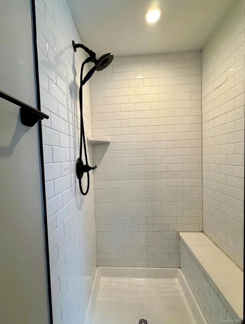 45 Garfield Street, Islip, NY, 3 Bedrooms Bedrooms, 6 Rooms Rooms,2 BathroomsBathrooms,Residential Lease,For Rent,Garfield,0,966964 45 Garfield Street, Islip, NY, 3 Bedrooms Bedrooms, 6 Rooms Rooms,2 BathroomsBathrooms,Residential Lease,For Rent,Garfield,0,966964