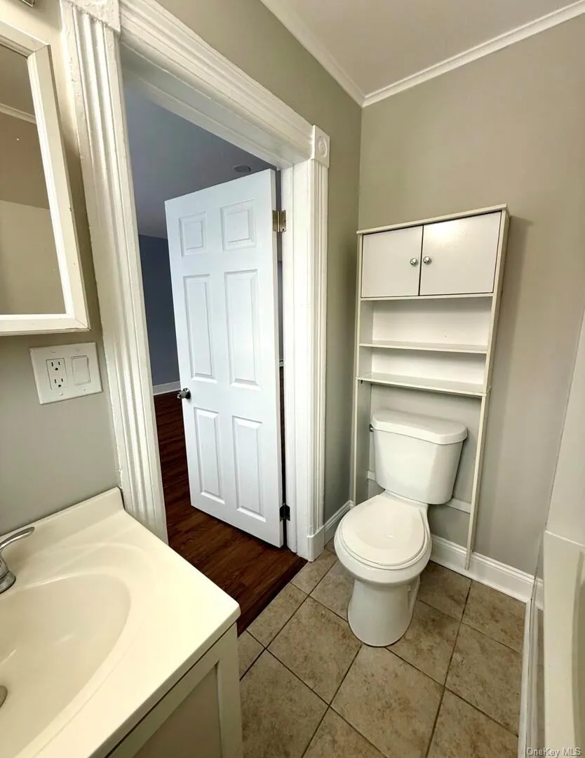 45 Garfield Street, Islip, NY, 3 Bedrooms Bedrooms, 6 Rooms Rooms,2 BathroomsBathrooms,Residential Lease,For Rent,Garfield,0,966964 45 Garfield Street, Islip, NY, 3 Bedrooms Bedrooms, 6 Rooms Rooms,2 BathroomsBathrooms,Residential Lease,For Rent,Garfield,0,966964