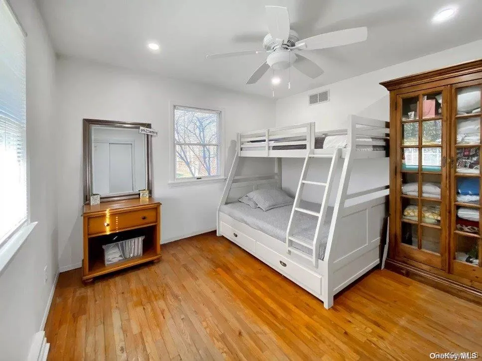 18 Old Riverhead Road, Southampton, NY, 3 Bedrooms Bedrooms, 5 Rooms Rooms,2 BathroomsBathrooms,Residential Lease,For Rent,Old Riverhead,0,966969 18 Old Riverhead Road, Southampton, NY, 3 Bedrooms Bedrooms, 5 Rooms Rooms,2 BathroomsBathrooms,Residential Lease,For Rent,Old Riverhead,0,966969